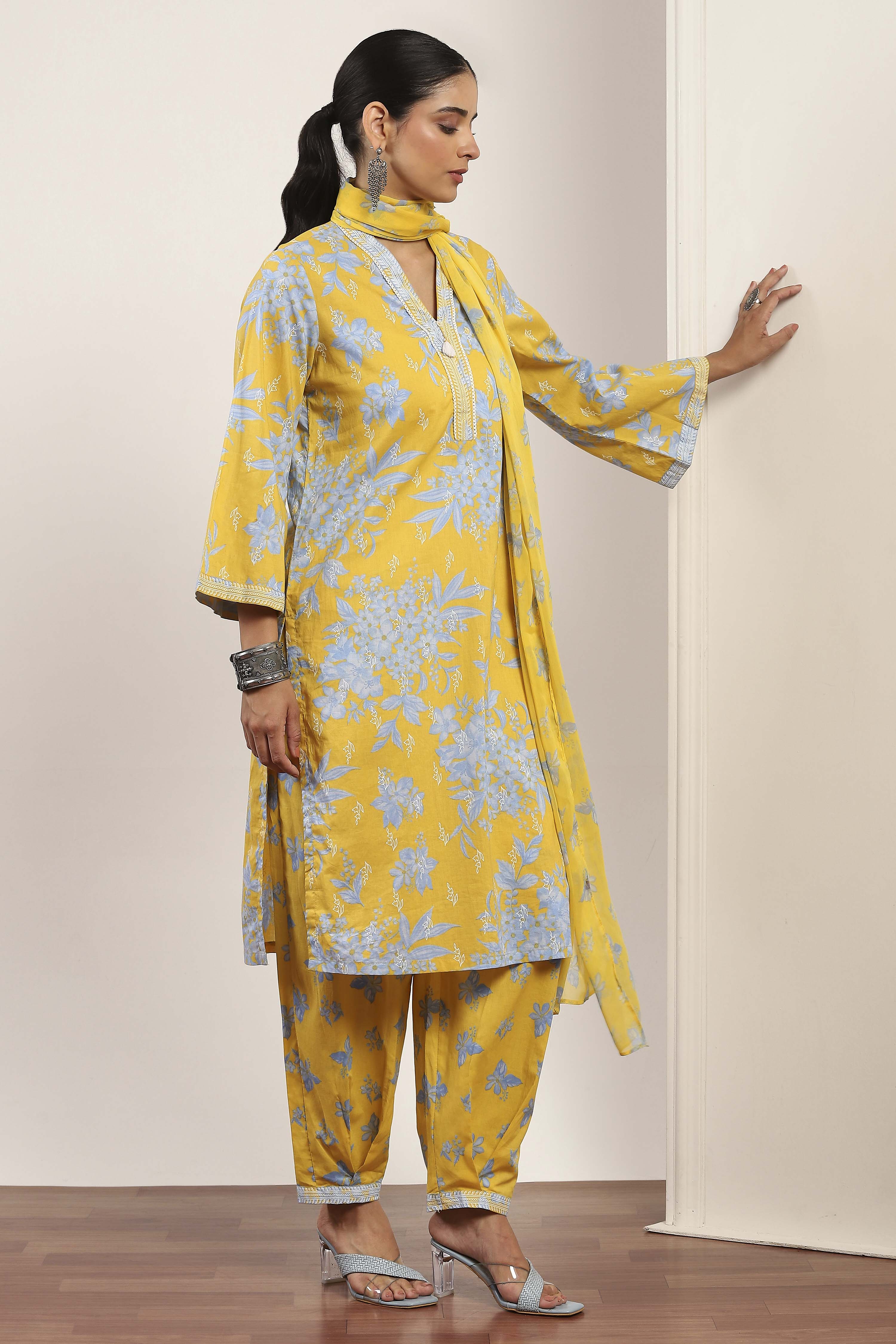 Pink Cotton Straight Suit Sets image number 5