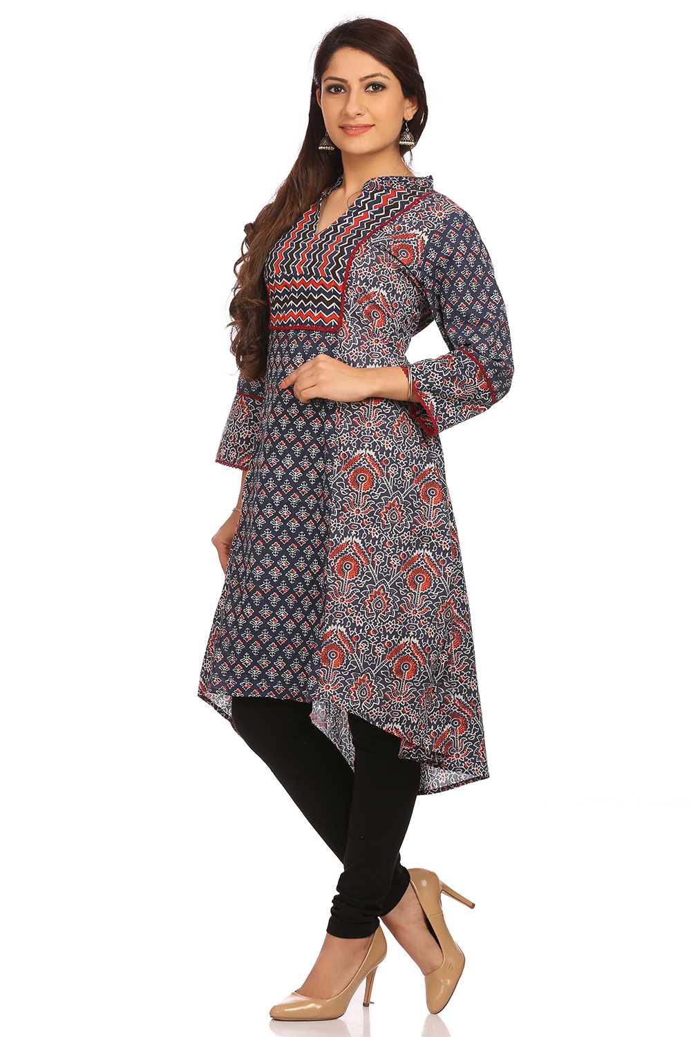 Blue Asymmetric Cotton Kurta image number 2