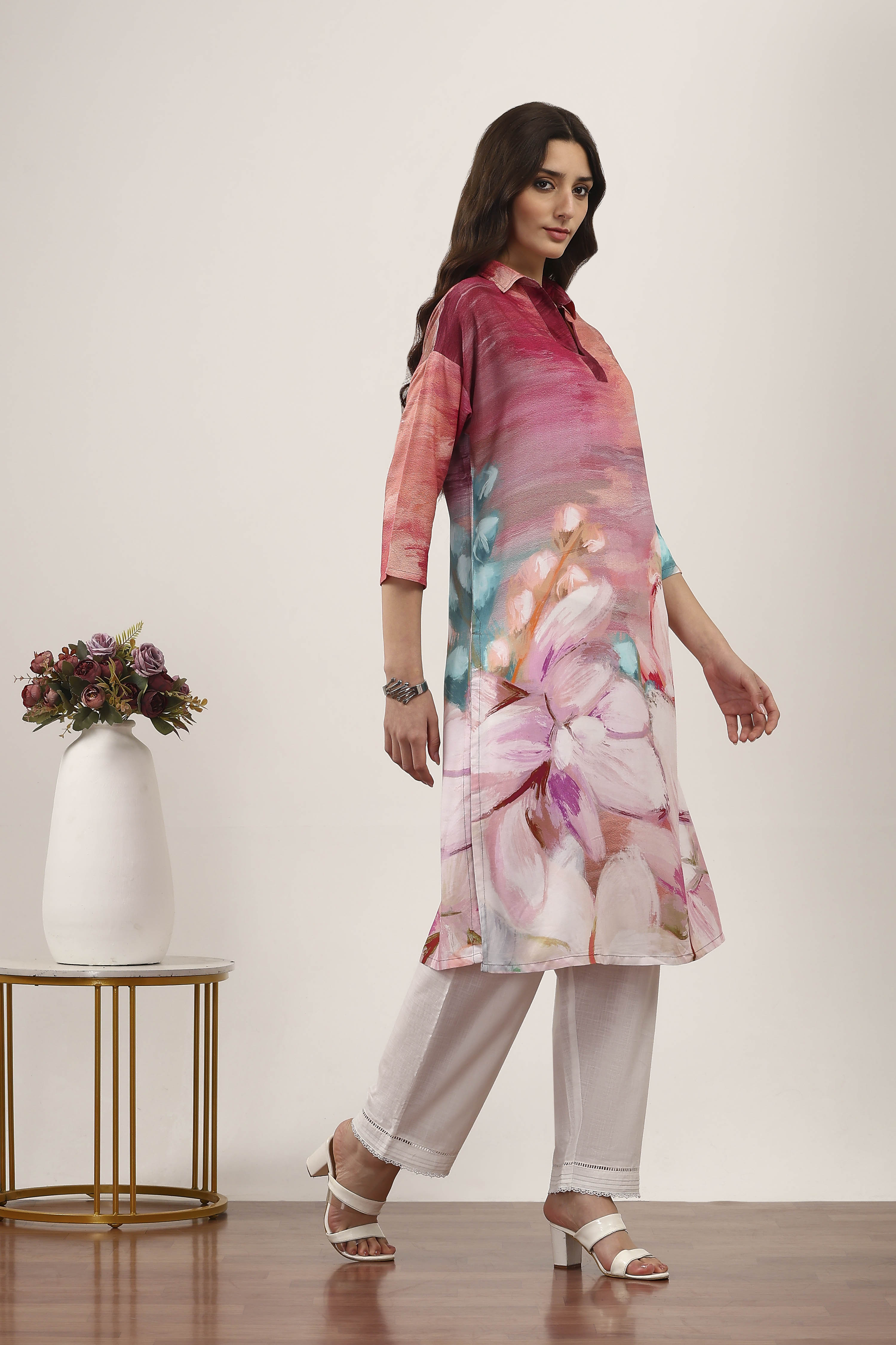 Green Rayon Straight Kurtas image number 4