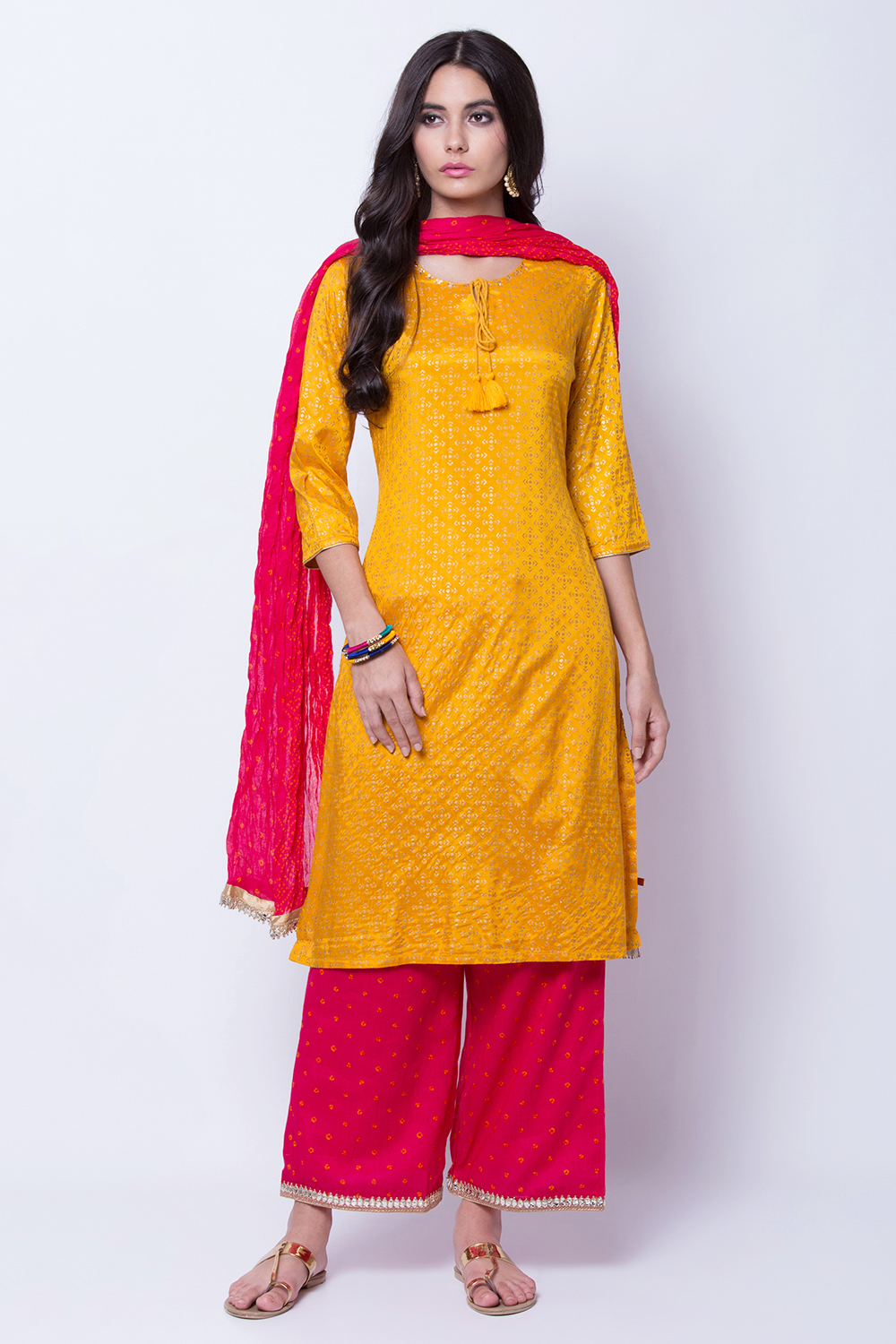 Mustard Shantoon Straight Kurta image number 2