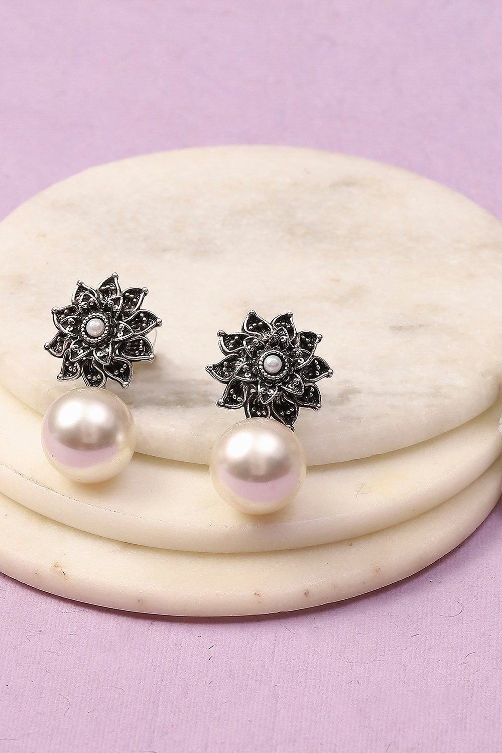 Oxidised Alloy Earrings image number 0