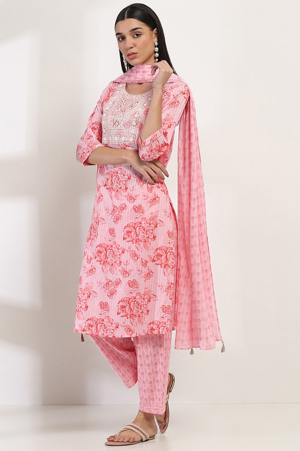 Pink Cotton Straight Set image number 3