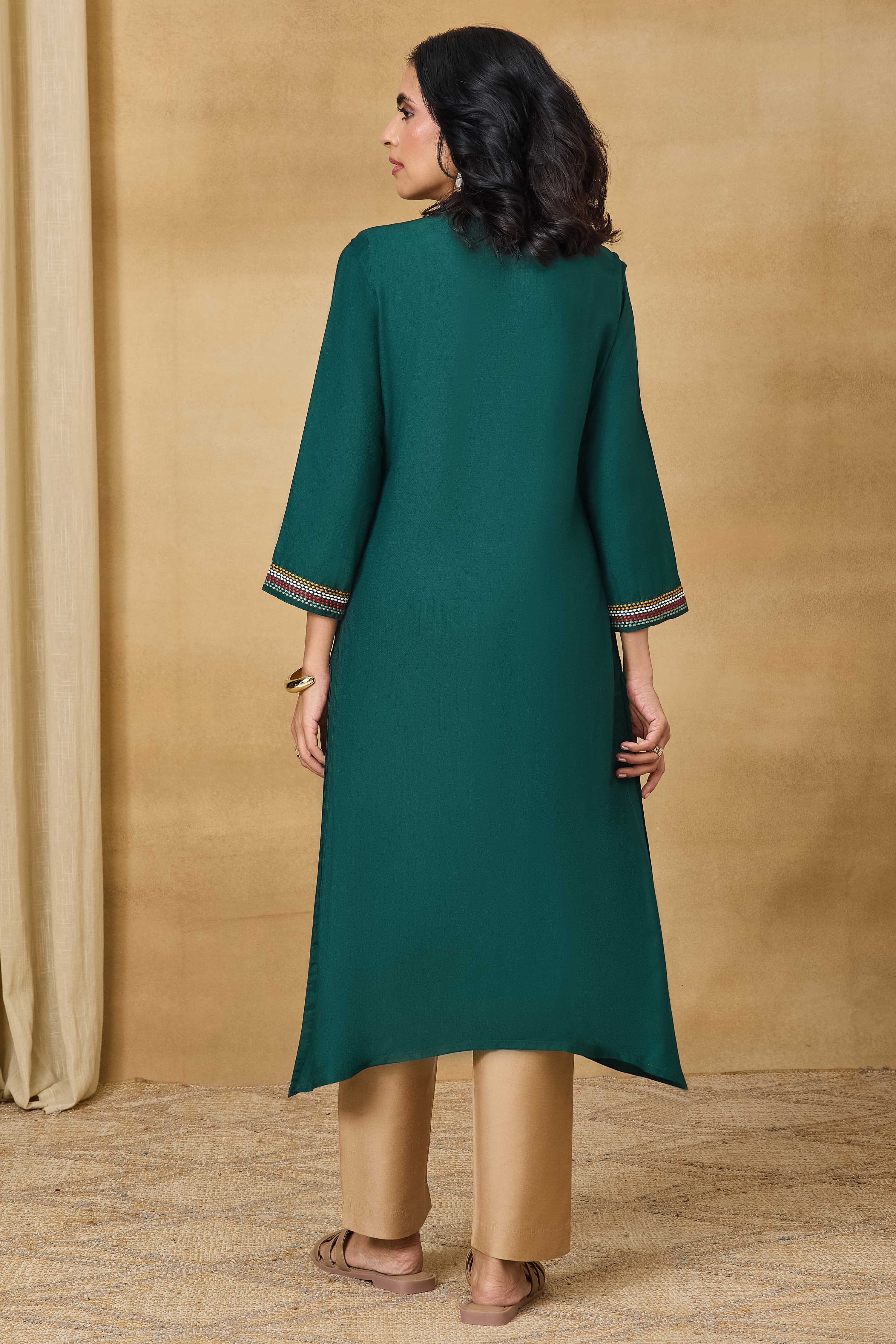 Yellow Viscose Rayon Straight Solid Kurta image number 4