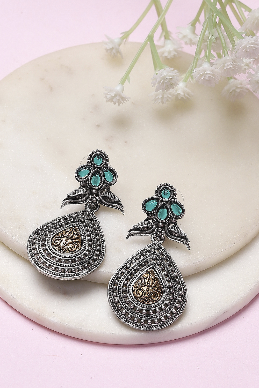 Green Alloy Drop & Danglers image number 0