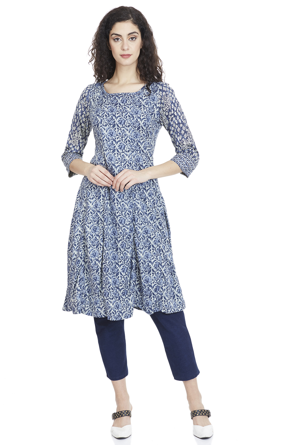 Peach Kalidar Viscose Kurta image number 0