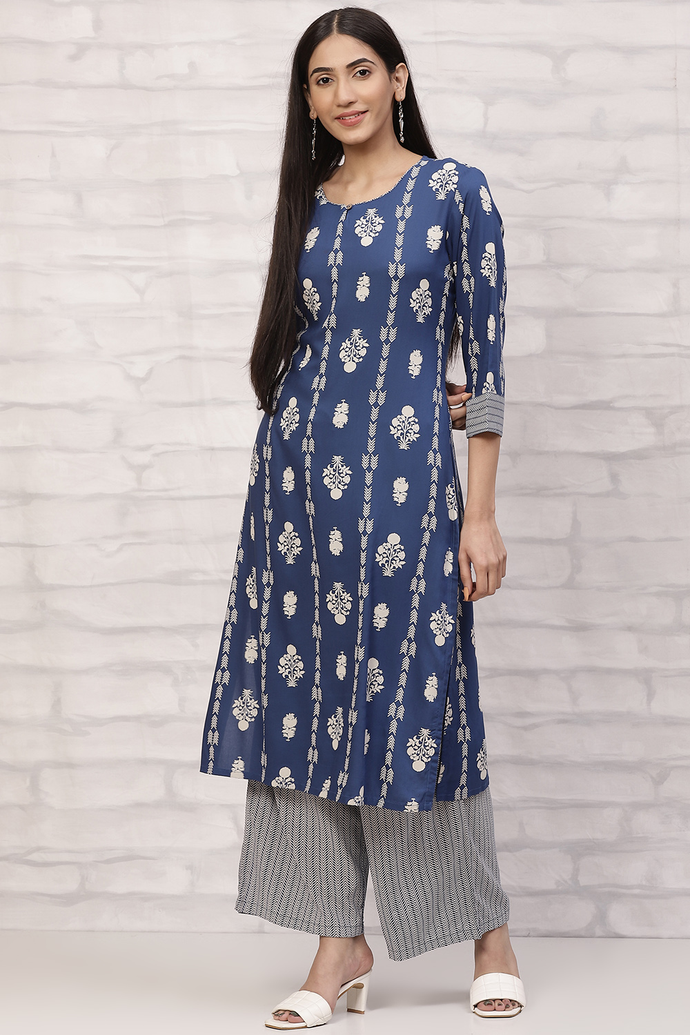 Blue LIVA Kurta Set image number 3