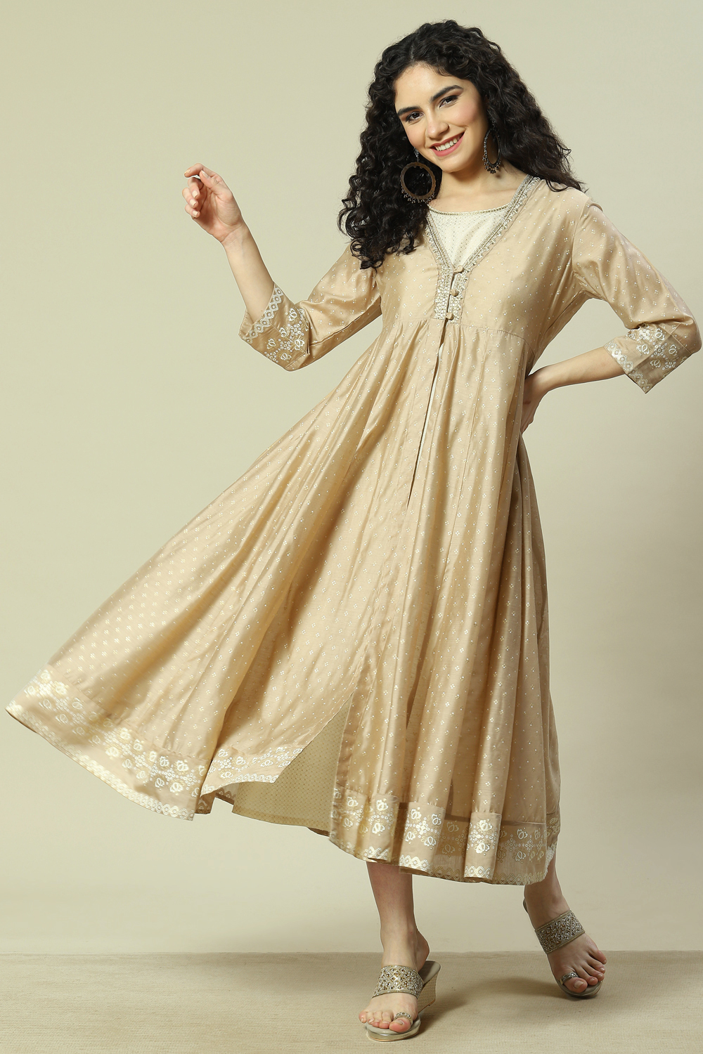 Beige Viscose Straight Dress image number 6