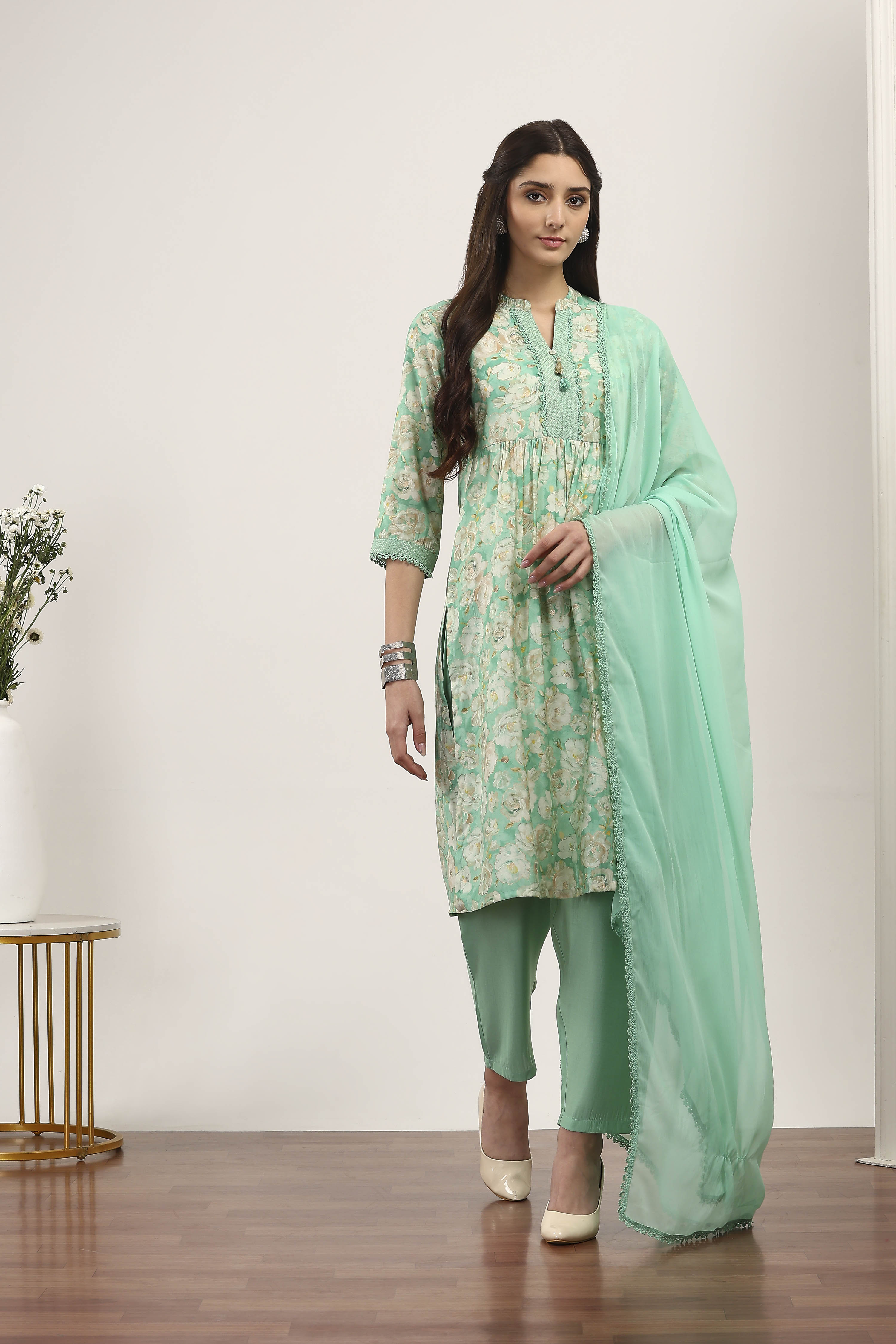 Pink Viscose Polyester Gathered Suit Sets image number 6