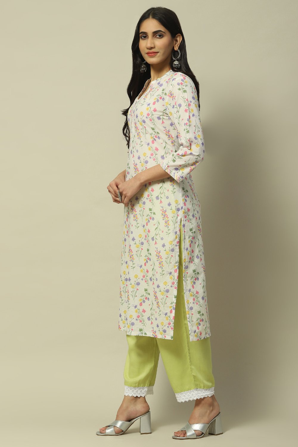 White Cambric Staight Kurta image number 2