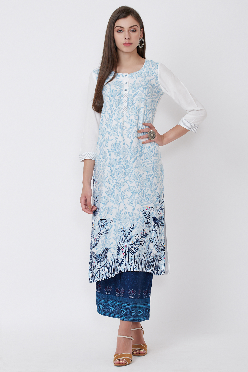 White Viscose Rayon Straight Kurta image number 0