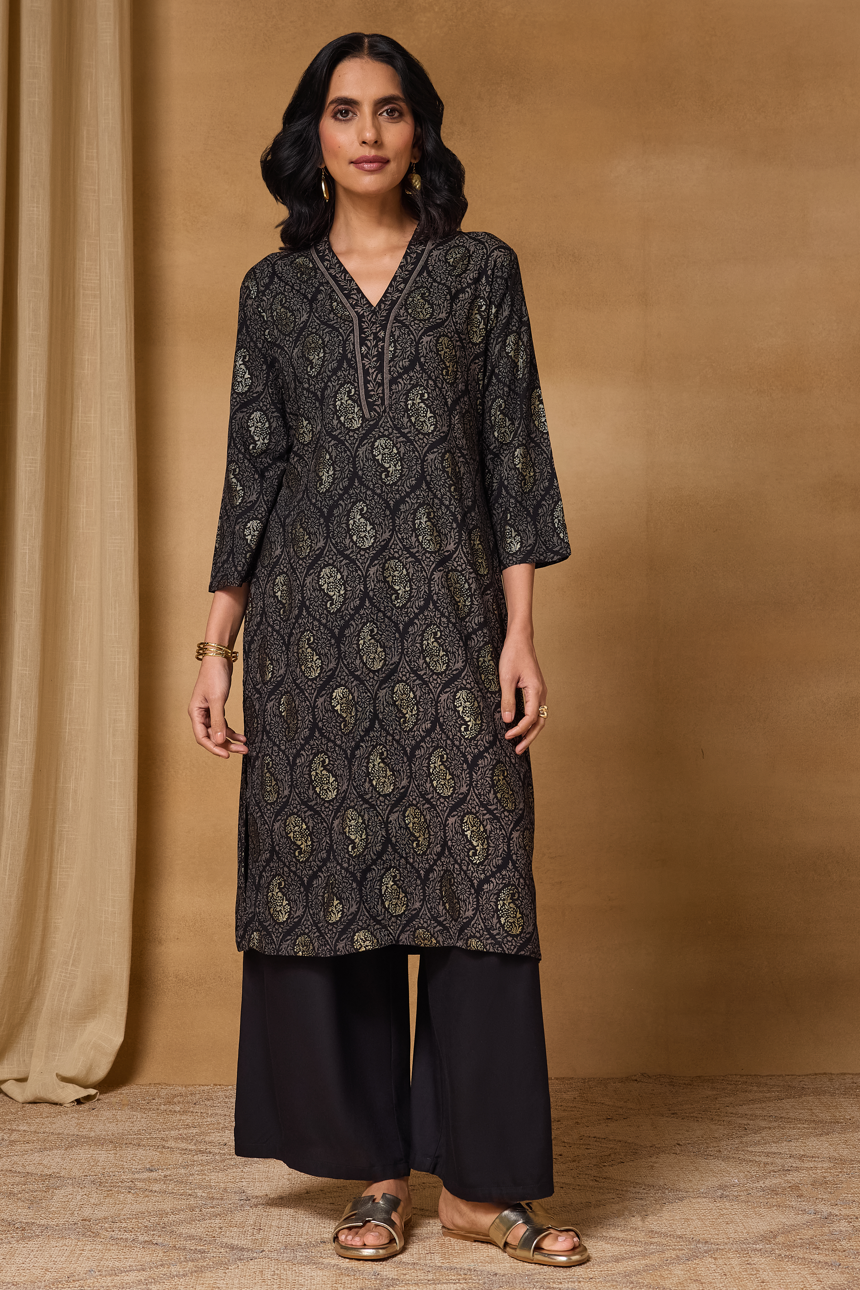 Red Printed Viscose Rayon Straight Kurta image number 5