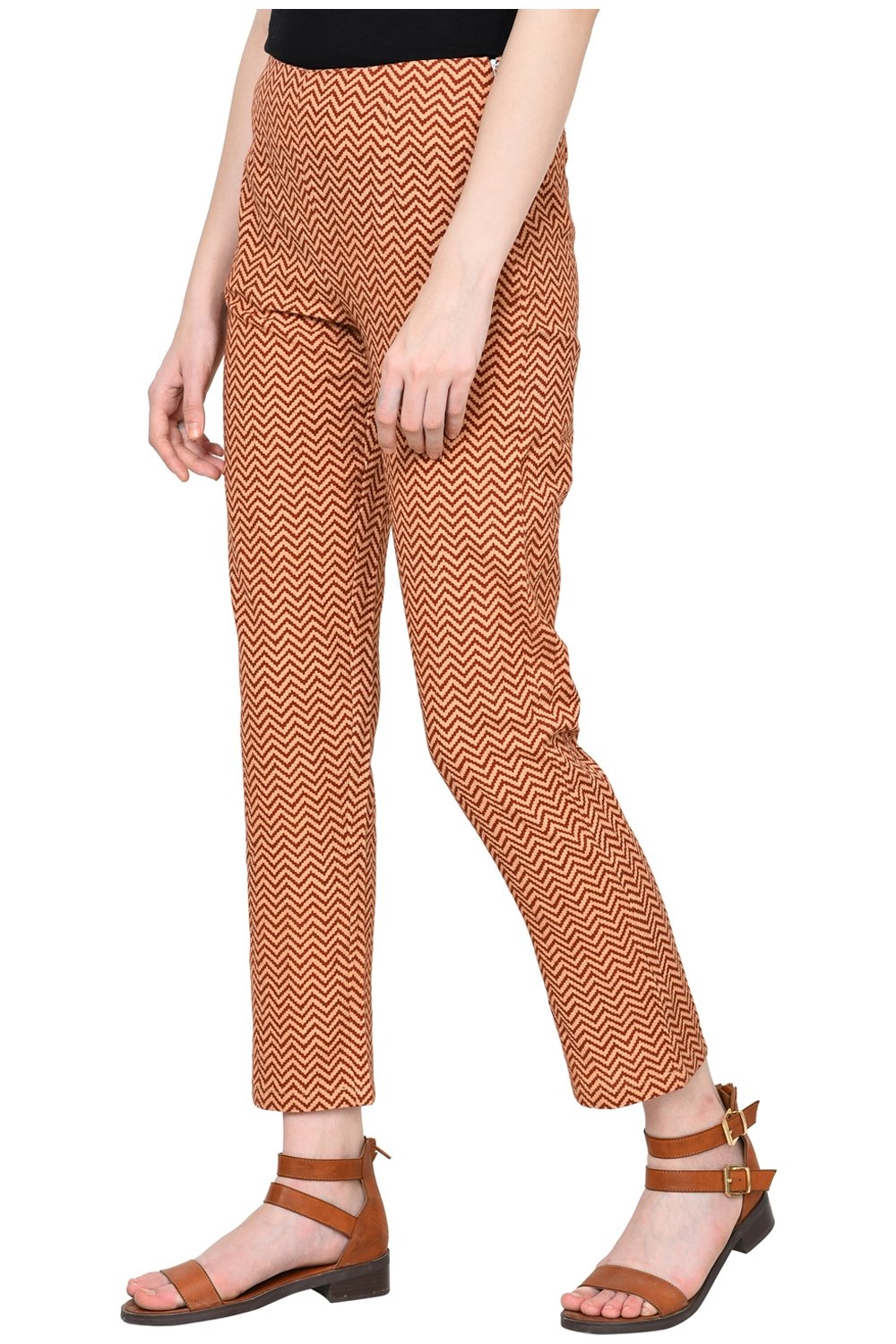 Rangriti Maroon Cotton Slim Pants image number 2