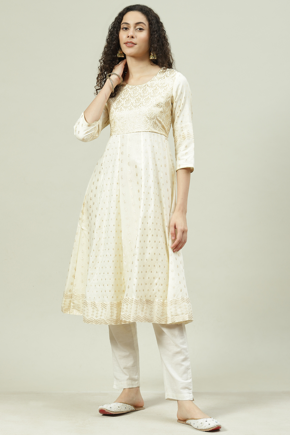 Off White Art Silk Kalidar Kurta image number 5