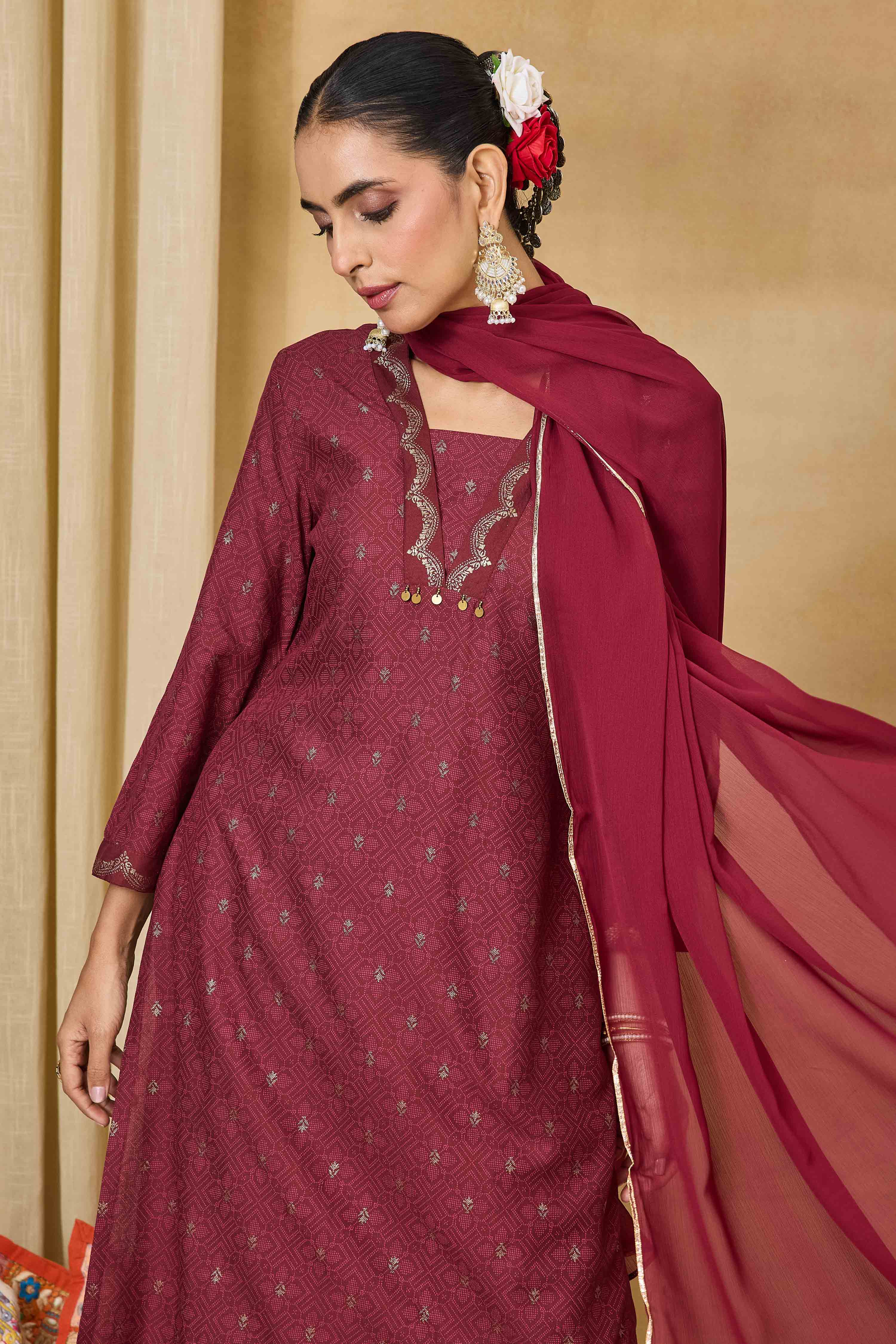 Blue Viscose Rayon Straight Printed Suit Set image number 8