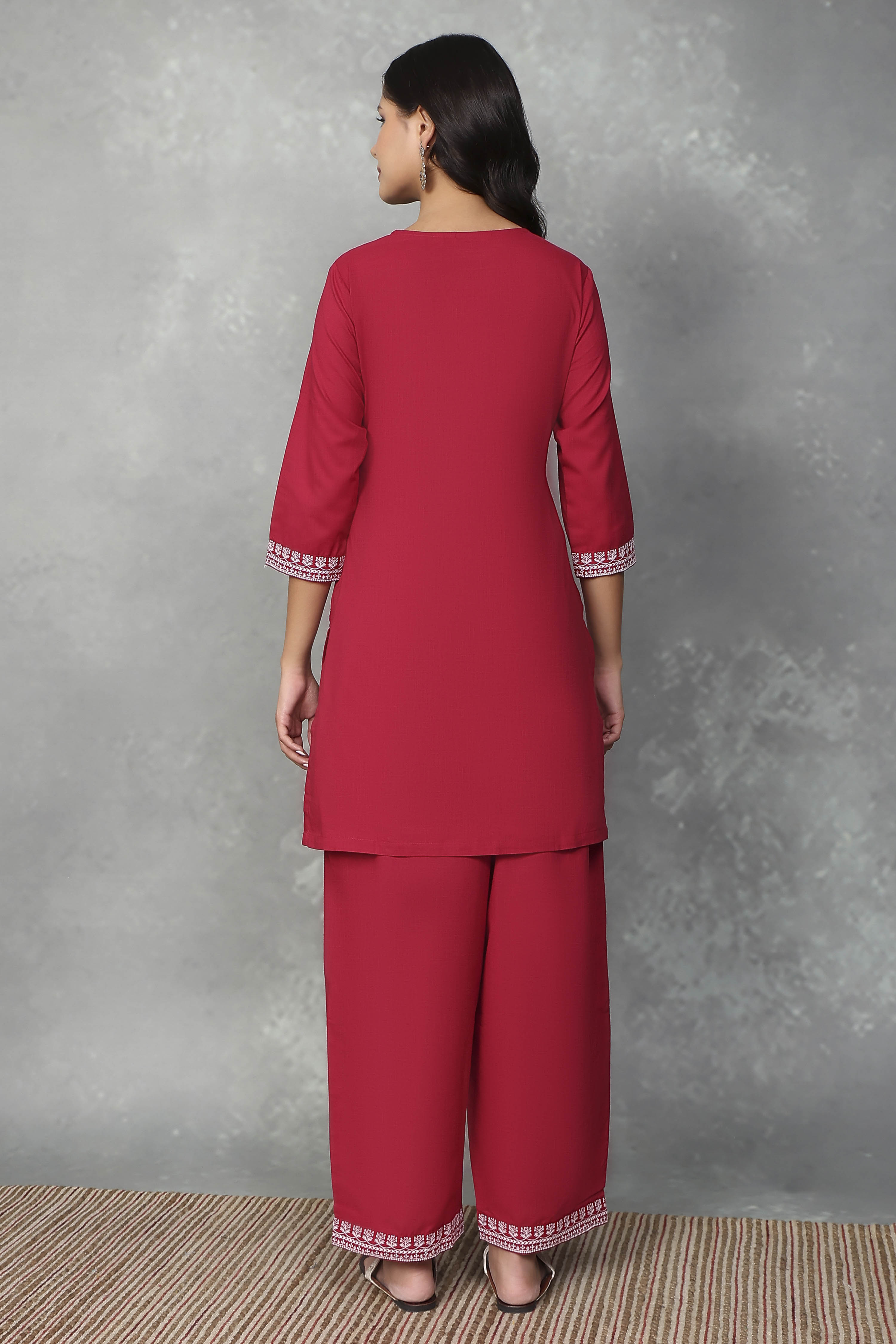 Red Cotton Kurta Pants Set image number 4
