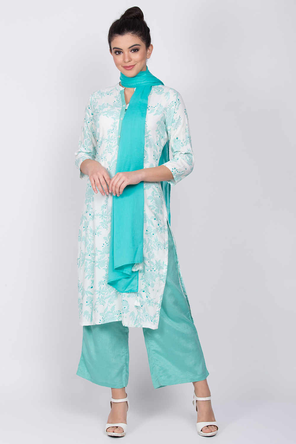 Green Viscose Straight Suit Set image number 0
