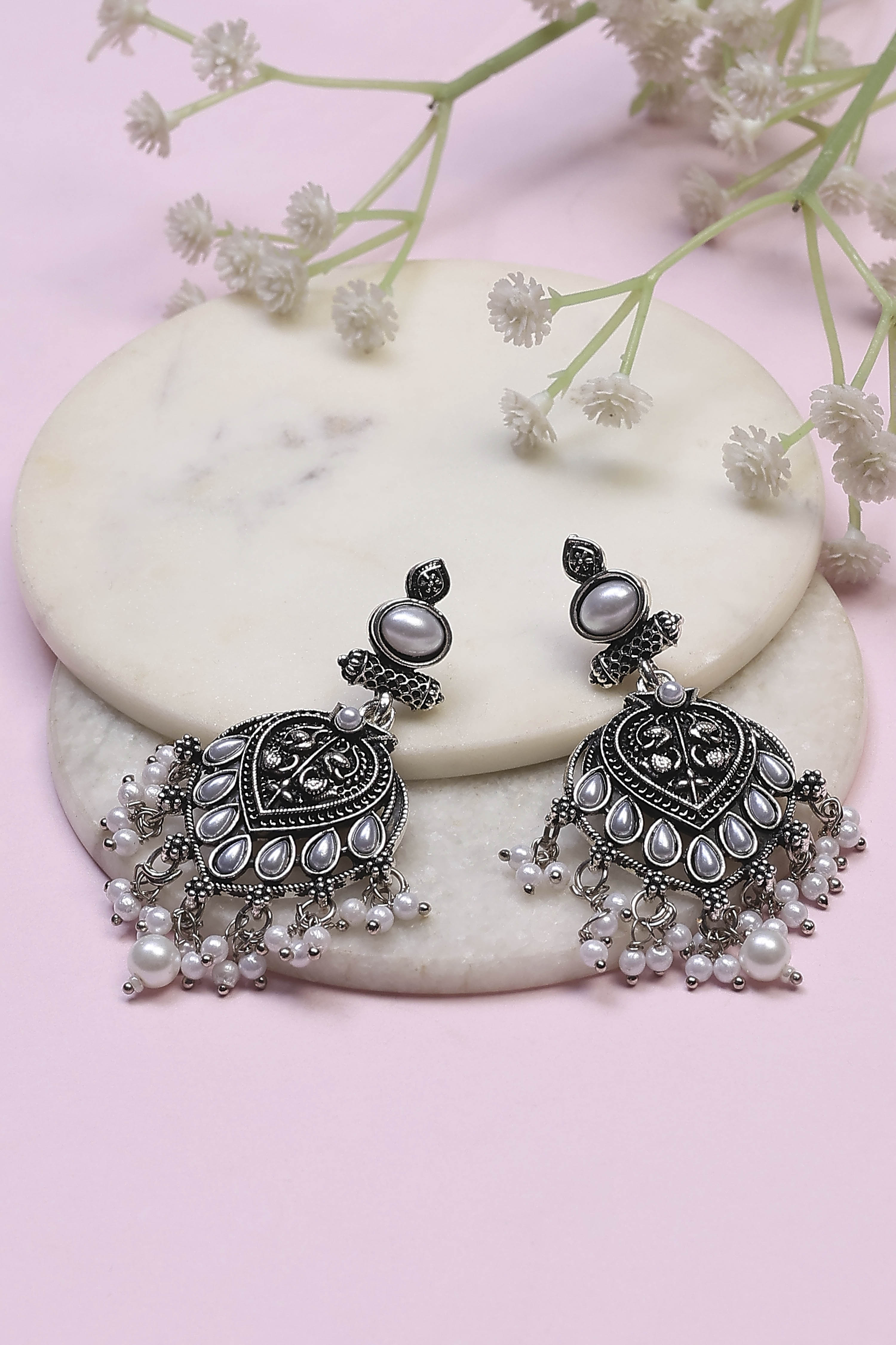 Pearl Alloy Drop & Danglers image number 0