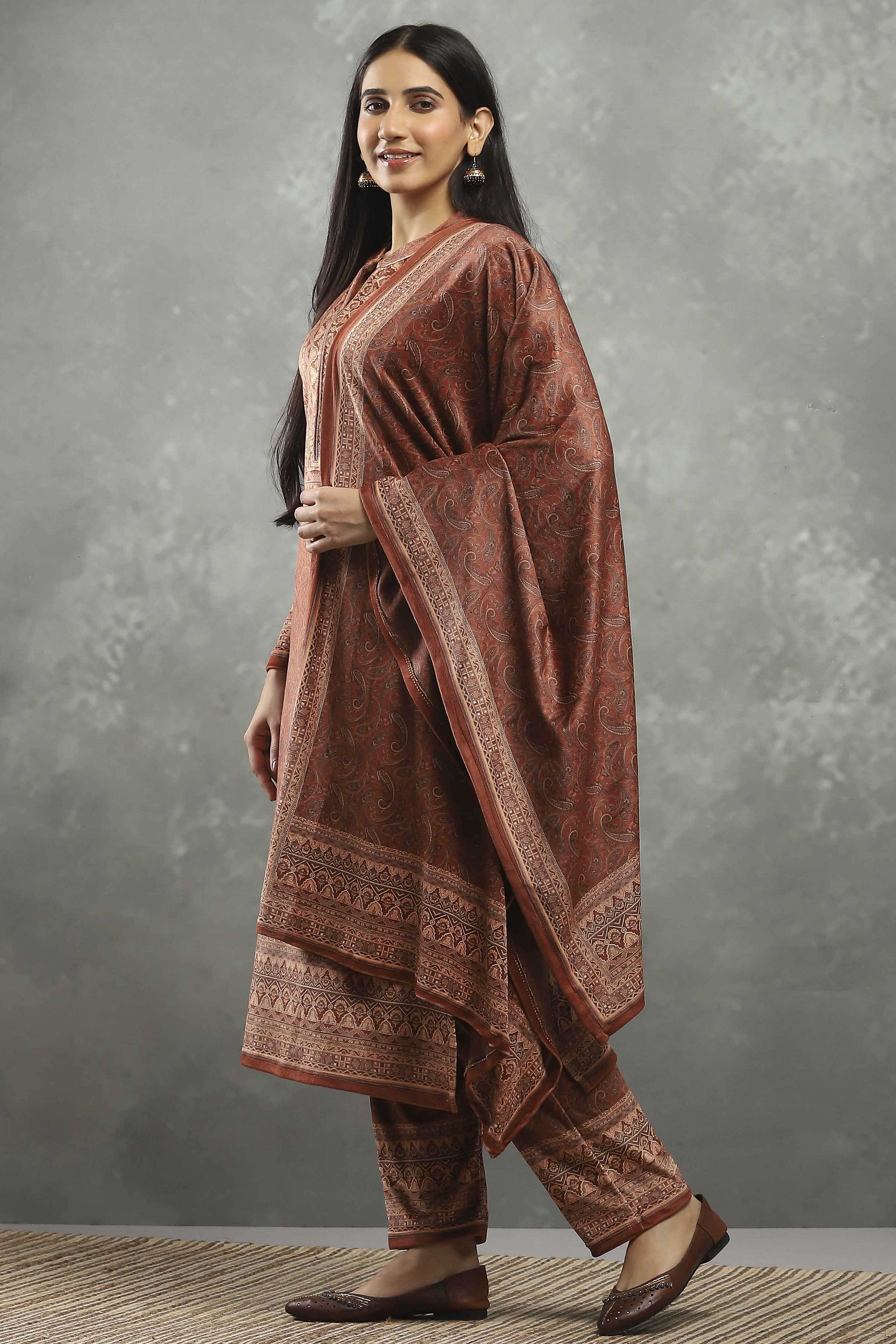 Brown Polyester Printed Straight Suit Set image number 3