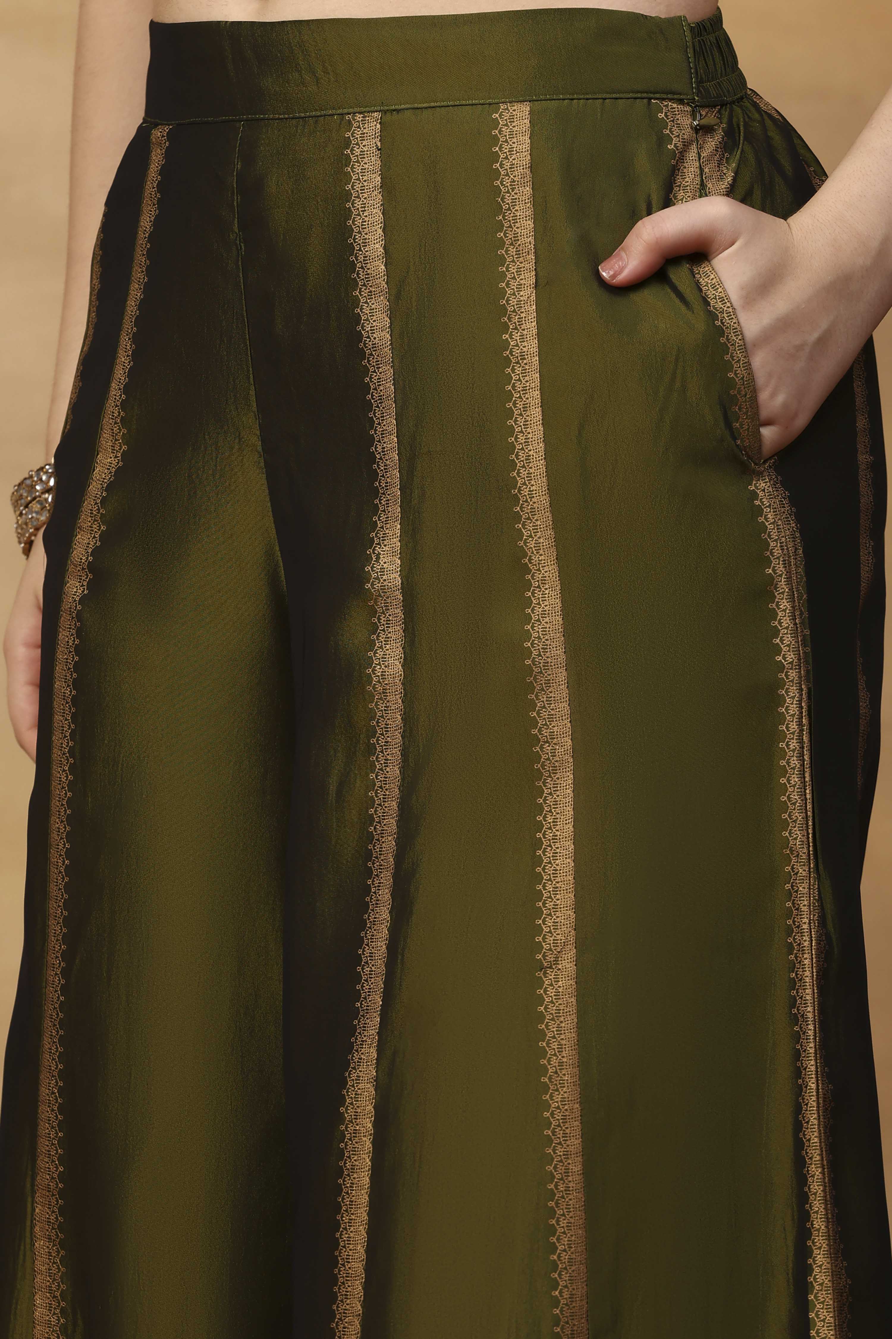 Green Printed Straight Kurta Set image number 2