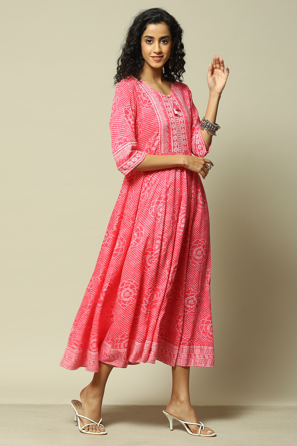 Pink LIVA Straight Printed Kurta image number 4