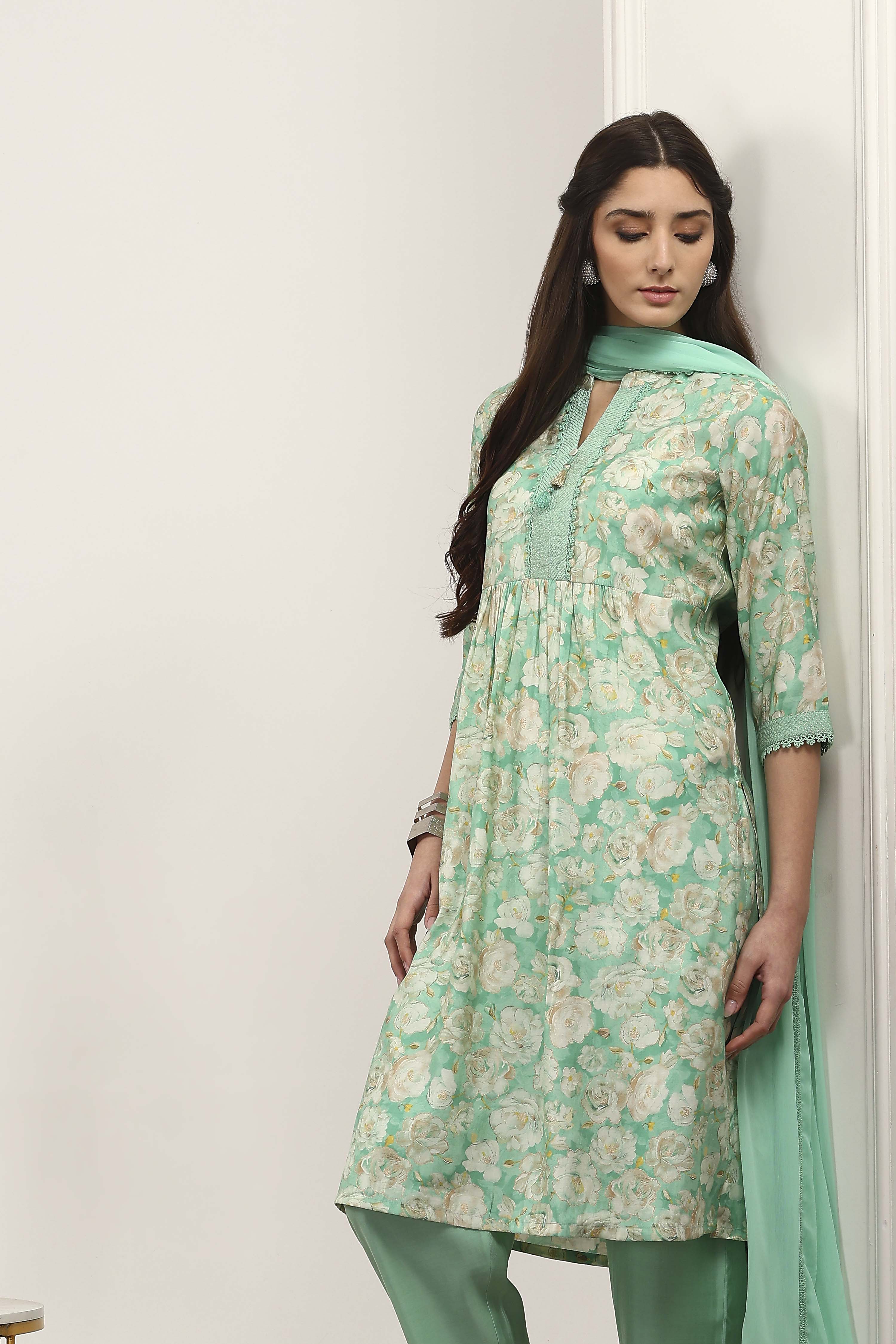 Pink Viscose Polyester Gathered Suit Sets image number 7