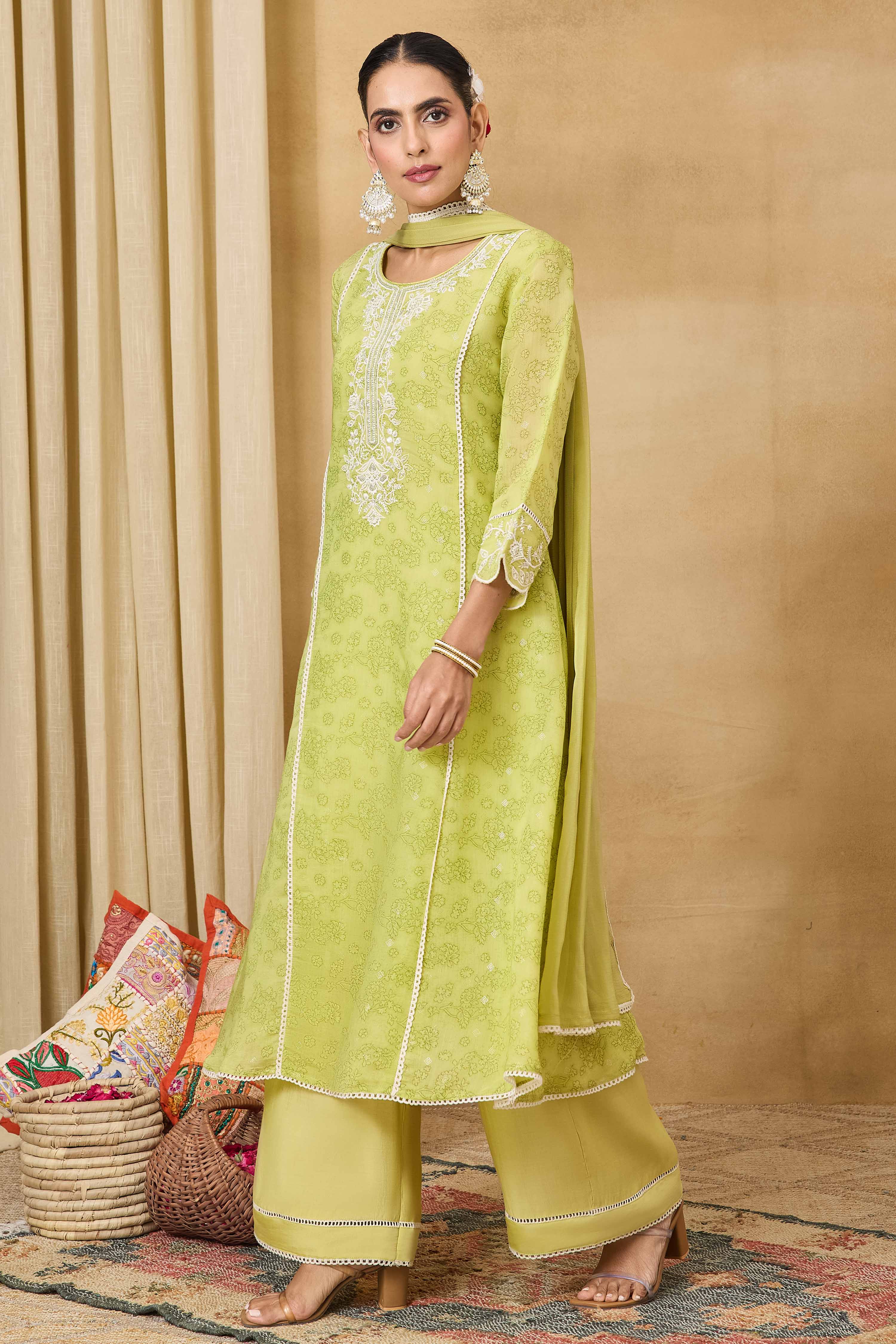 Light Green Polyester A-Line Printed Suit Set image number 4