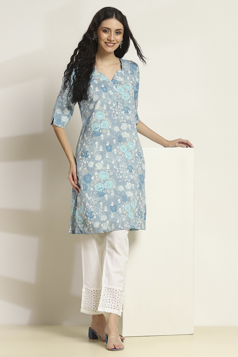 Blue Viscose Rayon Printed Straight Kurta image number 6