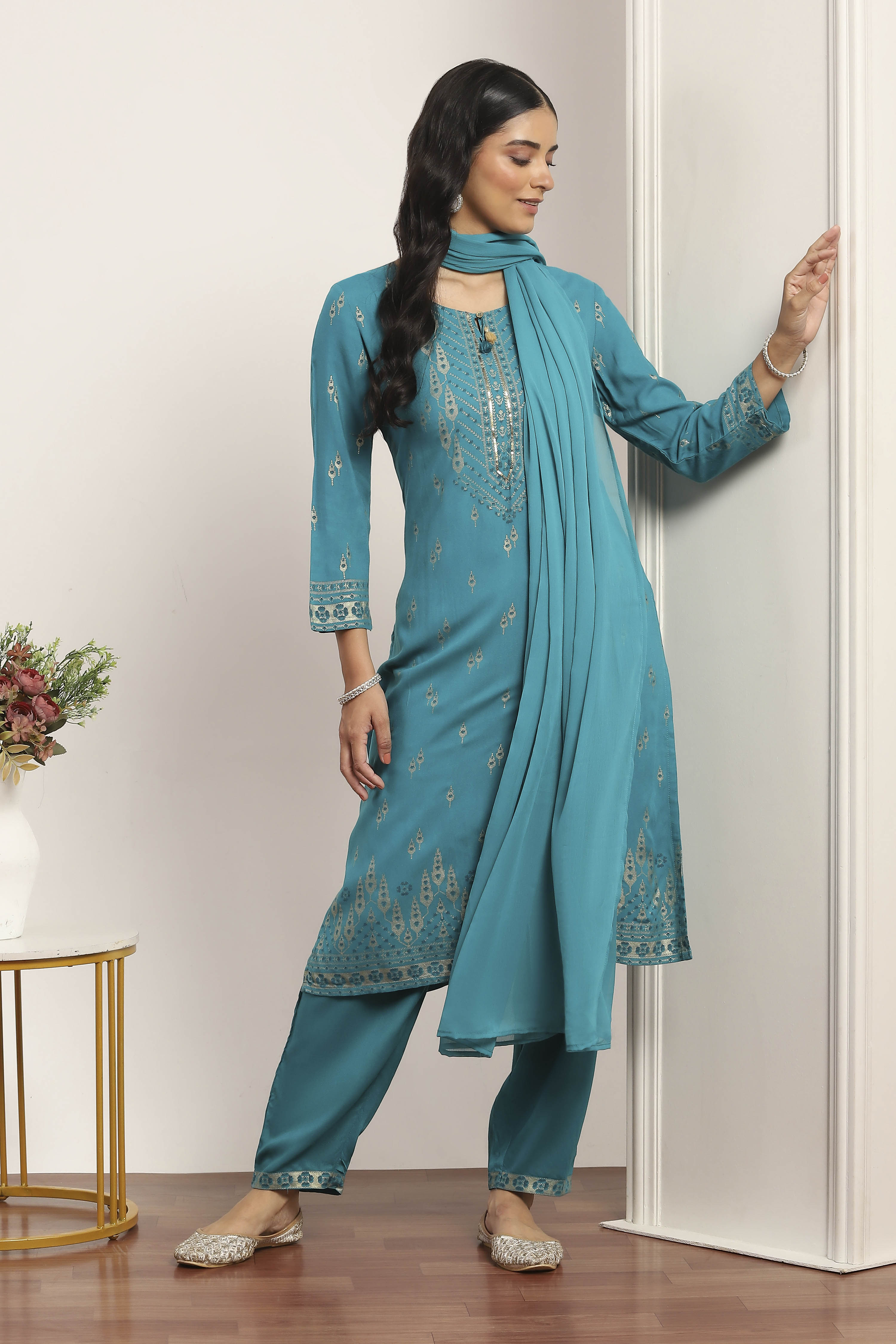 Red Rayon Straight Suit Sets image number 0