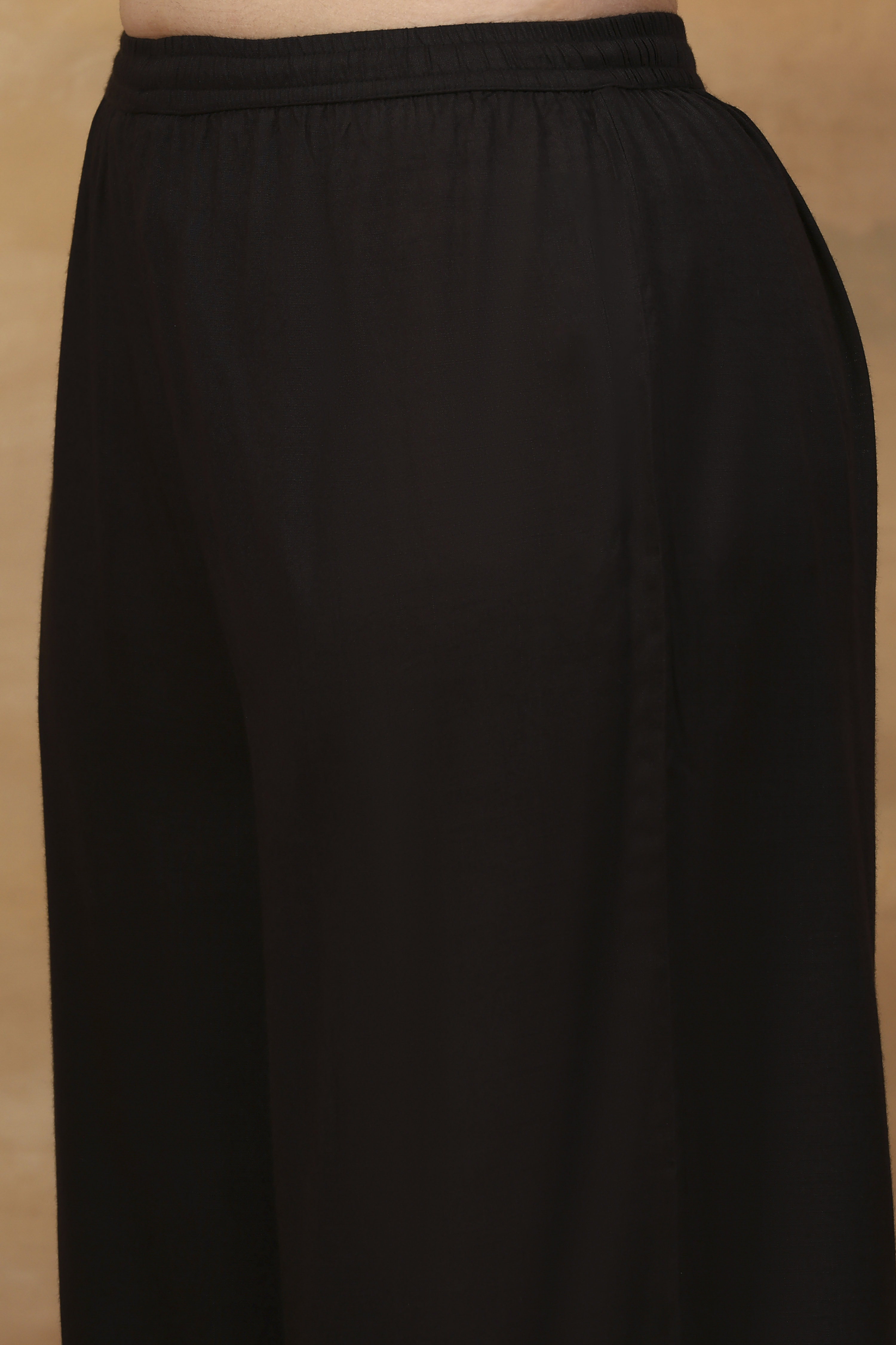 Black Viscose Rayon A-Line Solid Kurta Set image number 1