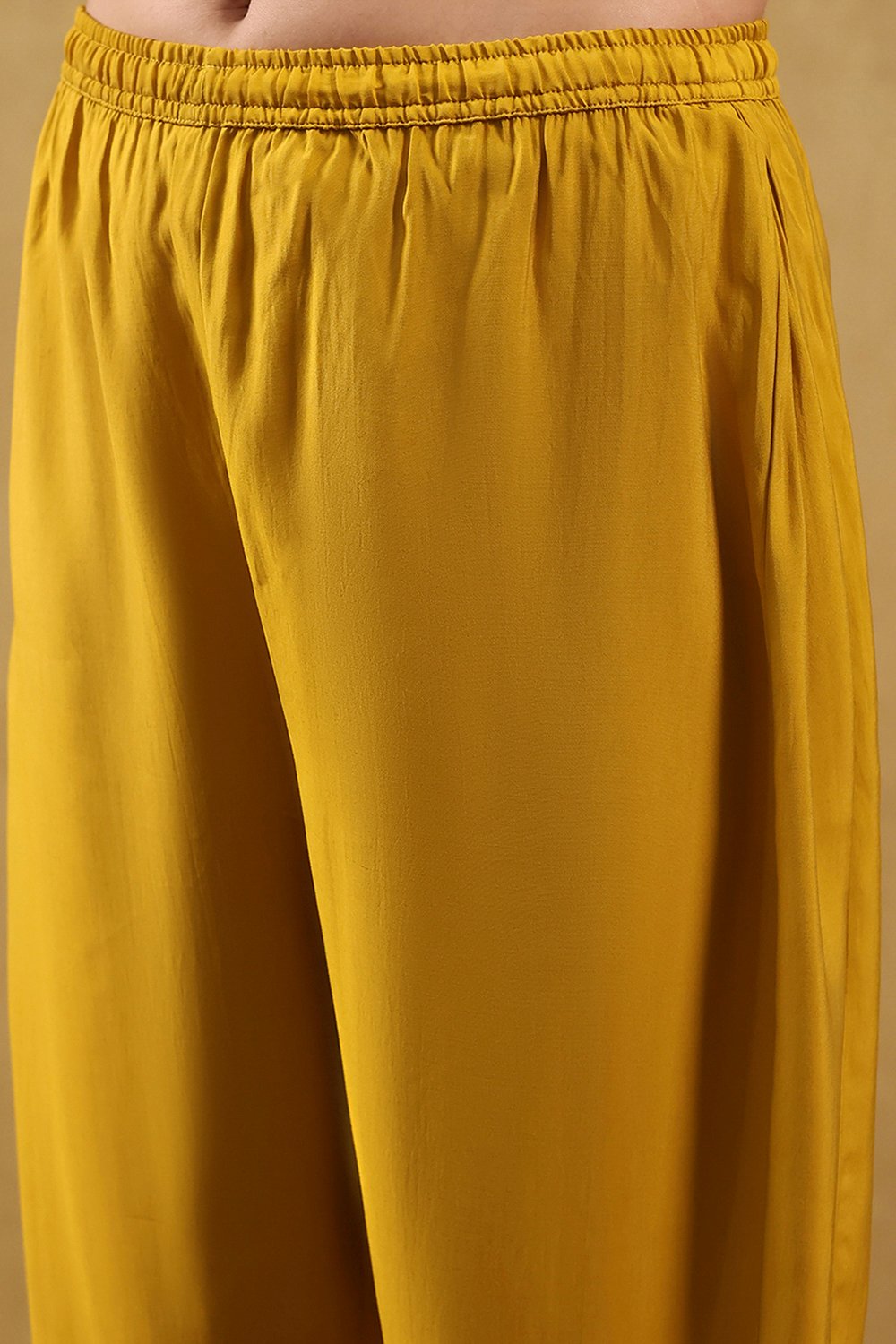 Mustard Viscose Blend Printed Straight Suit Set image number 2