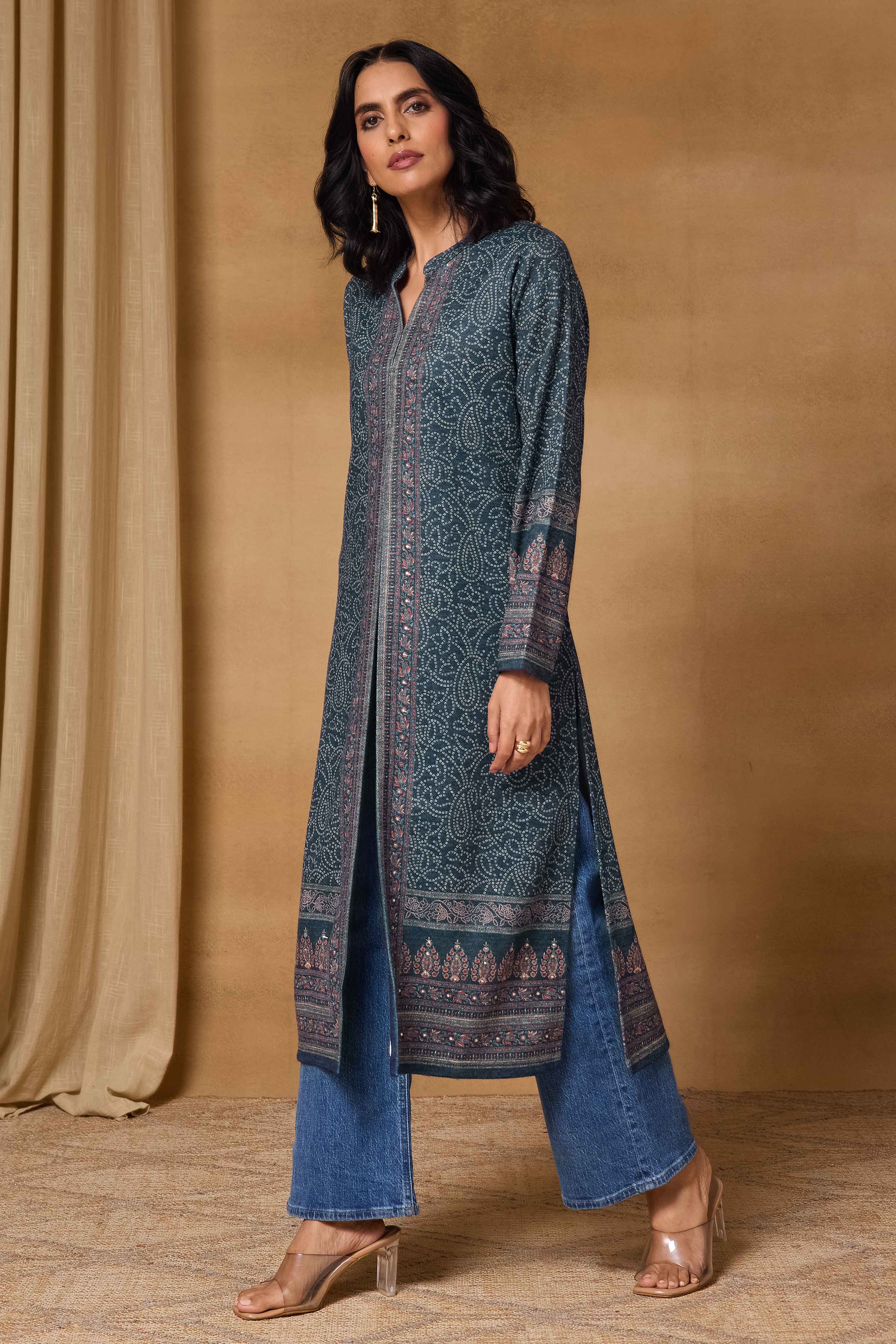 Indigo Polyester Regular Printed Cape image number 2