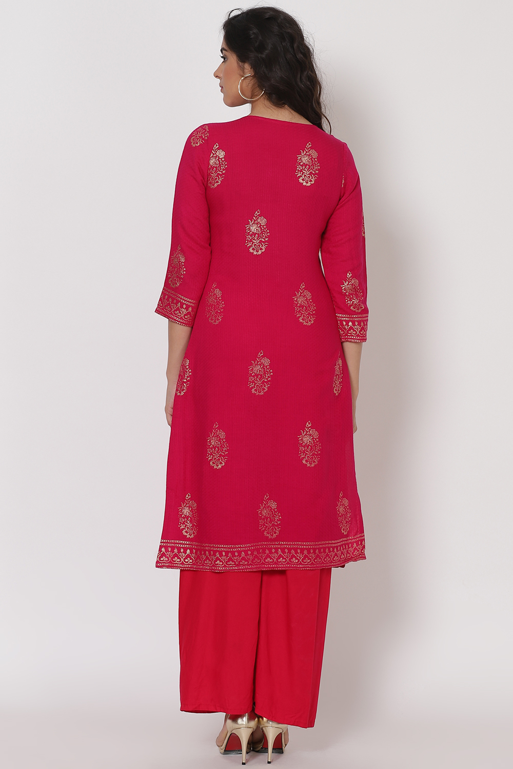 Pink Viscose Rayon Kurta image number 4