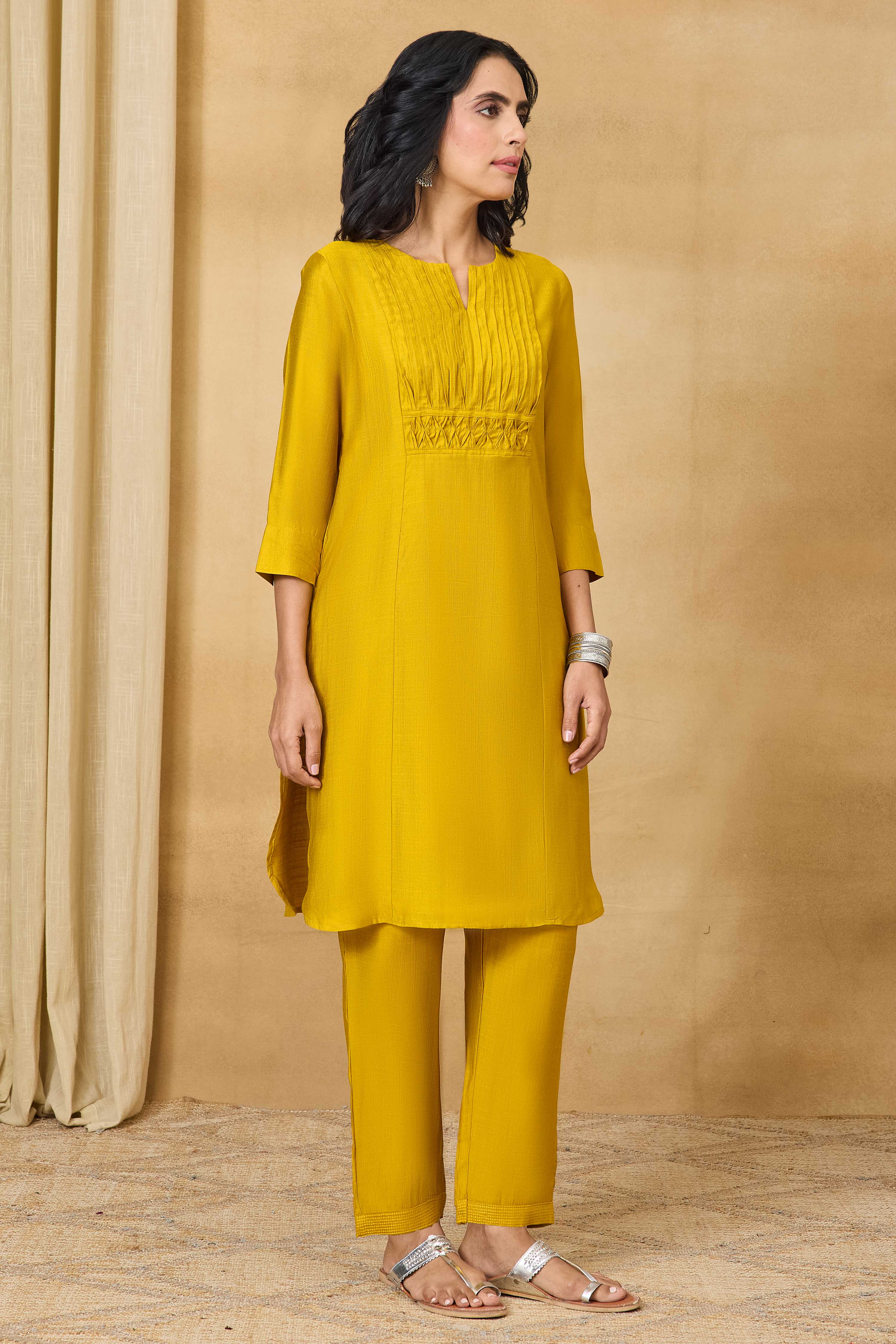 Yellow Viscose Blend A-Line Solid Suit Set image number 6
