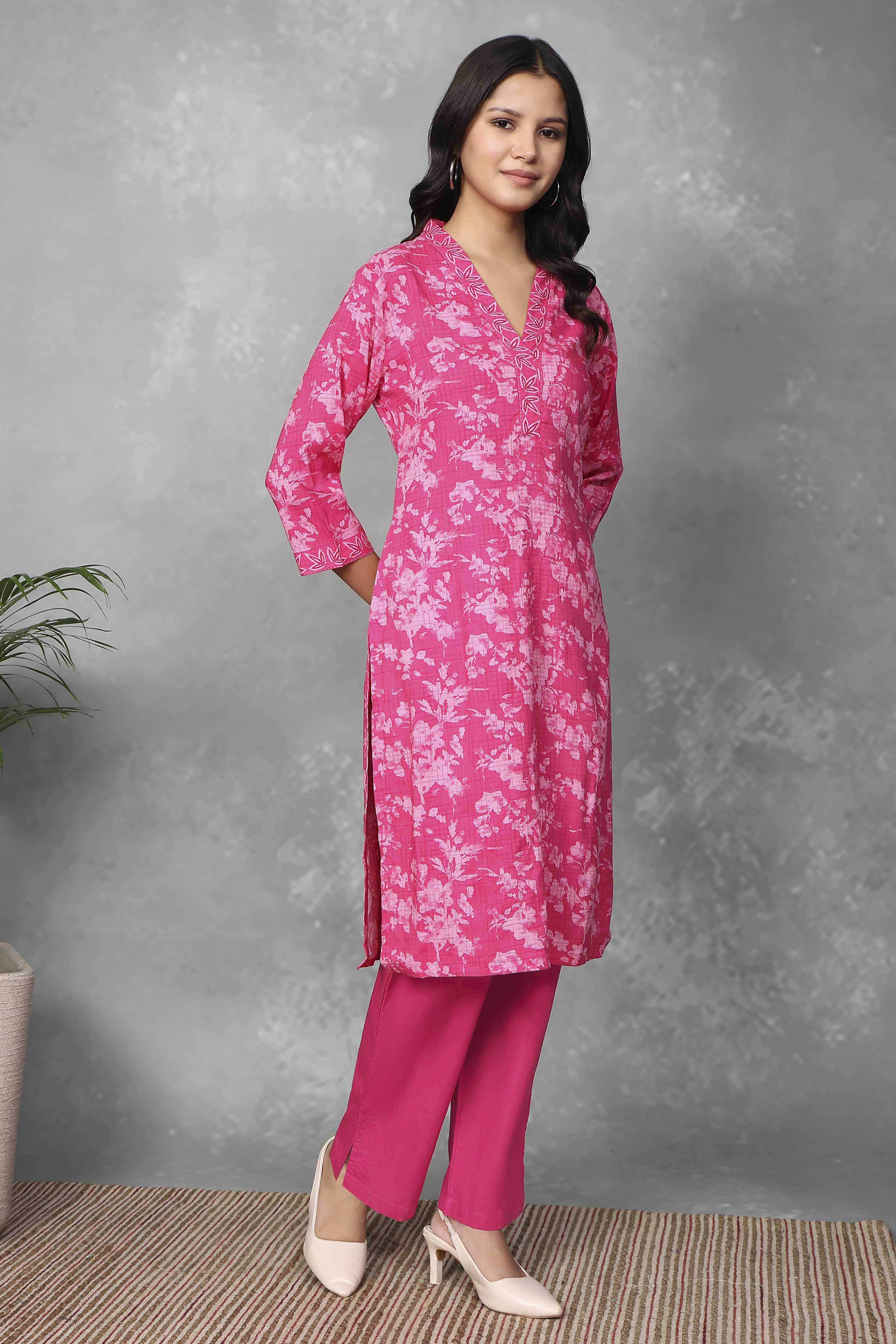 Pink Rayon Straight Kurtas image number 4
