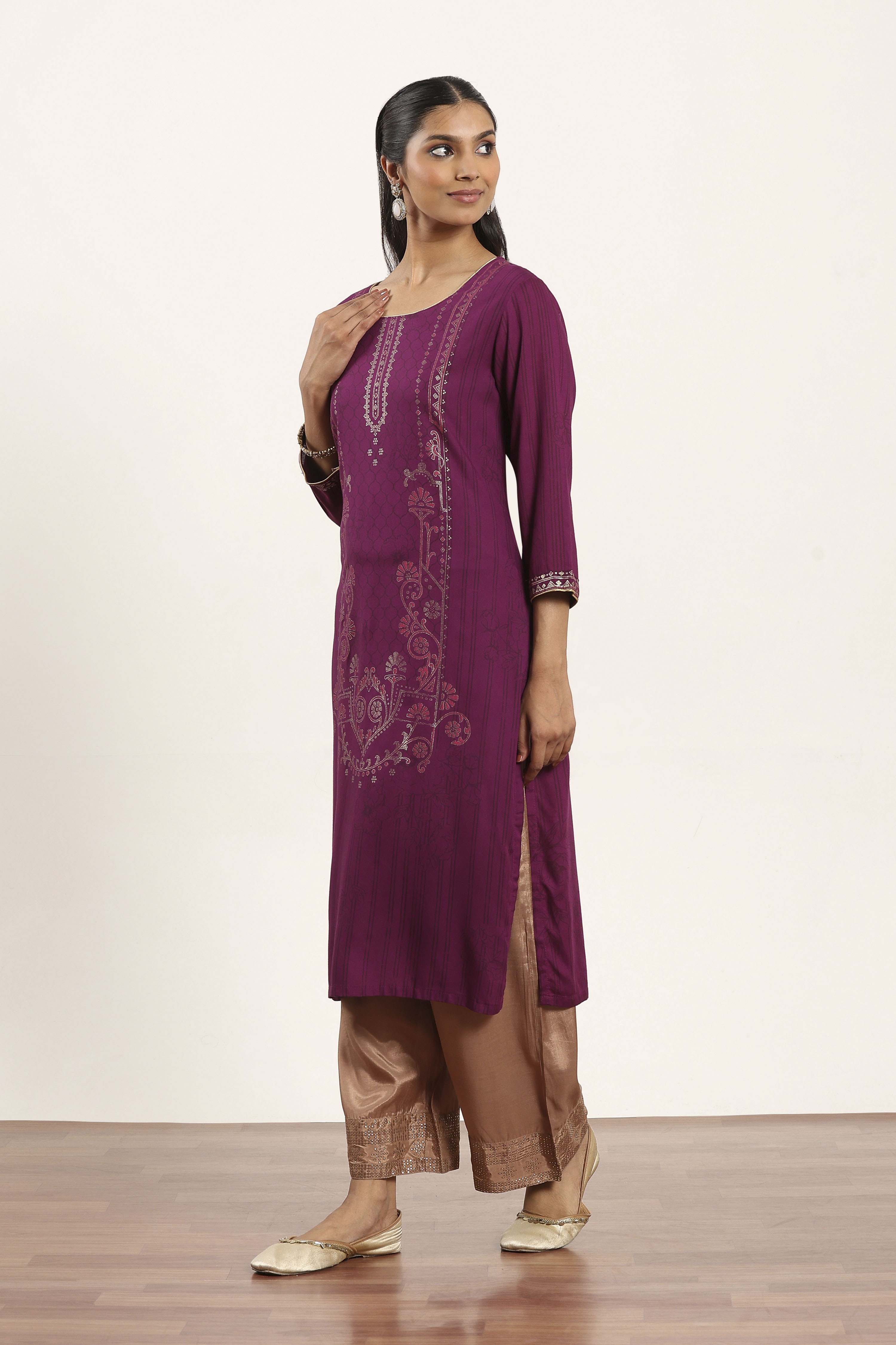 Purple Viscose Rayon Straight Kurta Pants Set image number 3