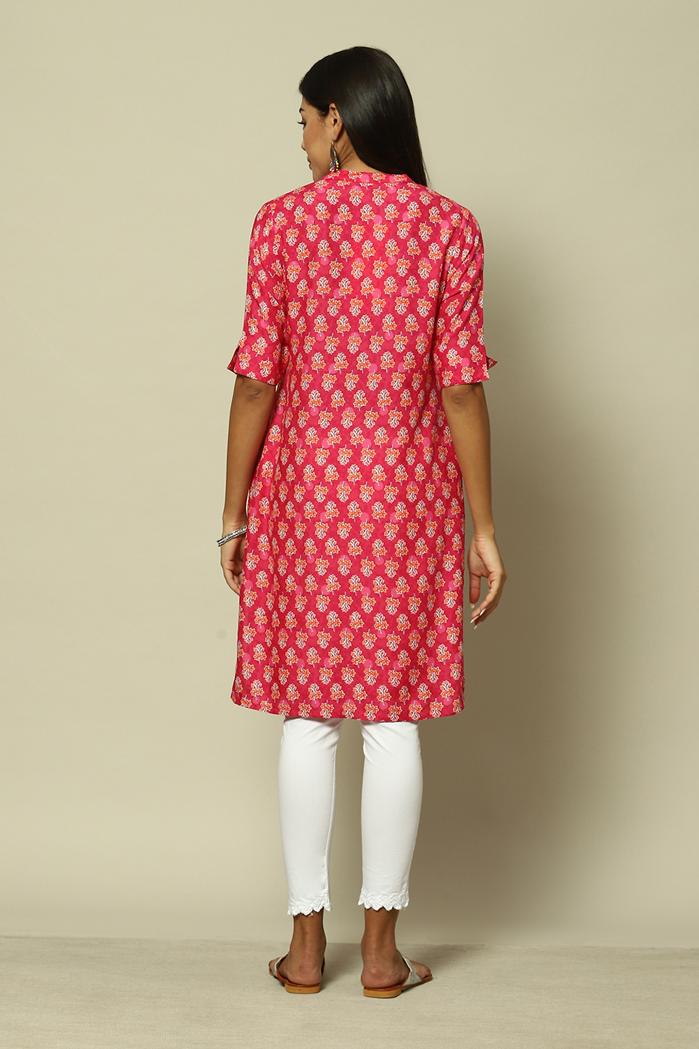 Mustard LIVA Straight Printed Kurta image number 4