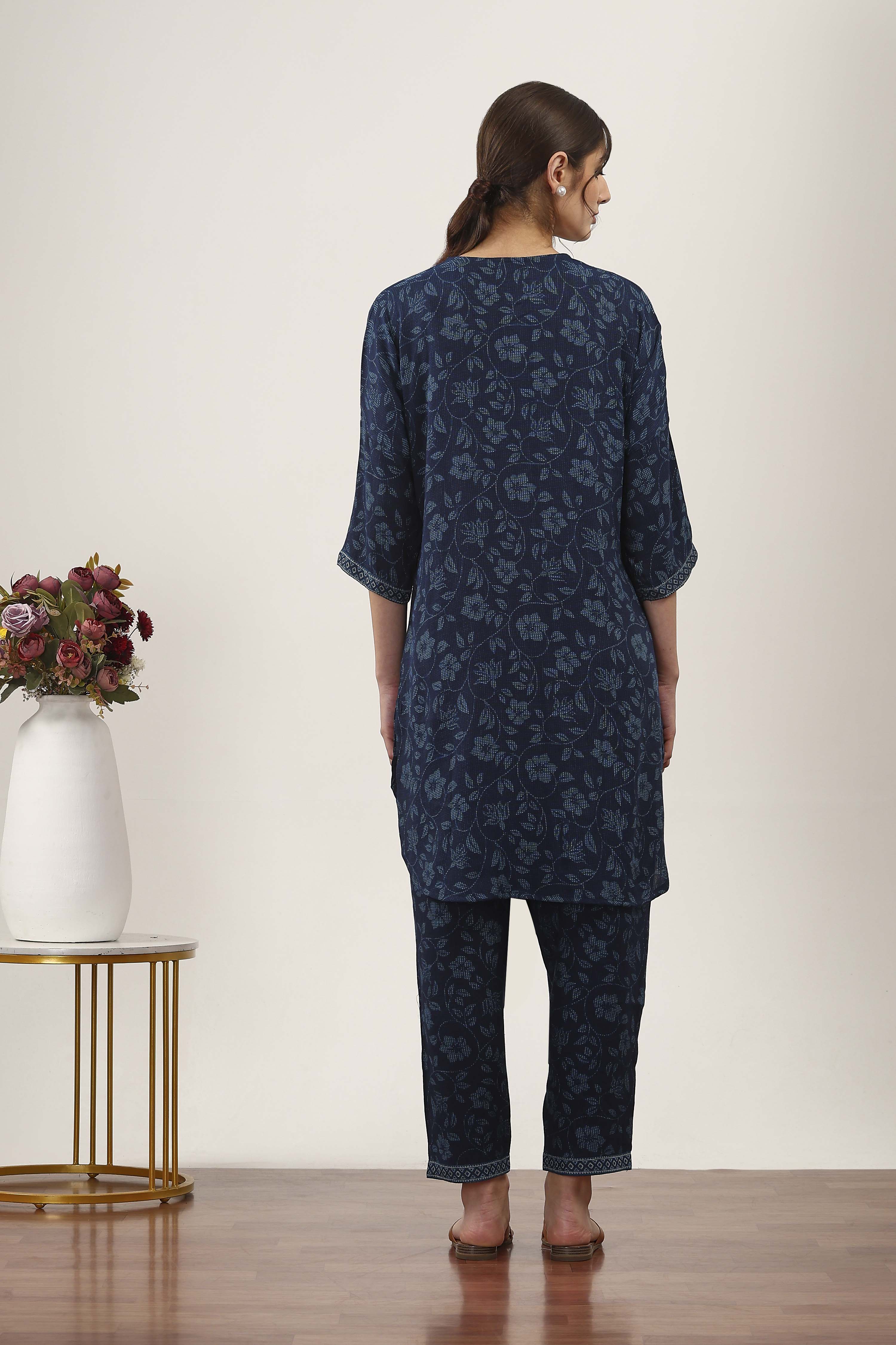 Blue Viscose Polyester Viscose Rayon Kurta Pants Set image number 4