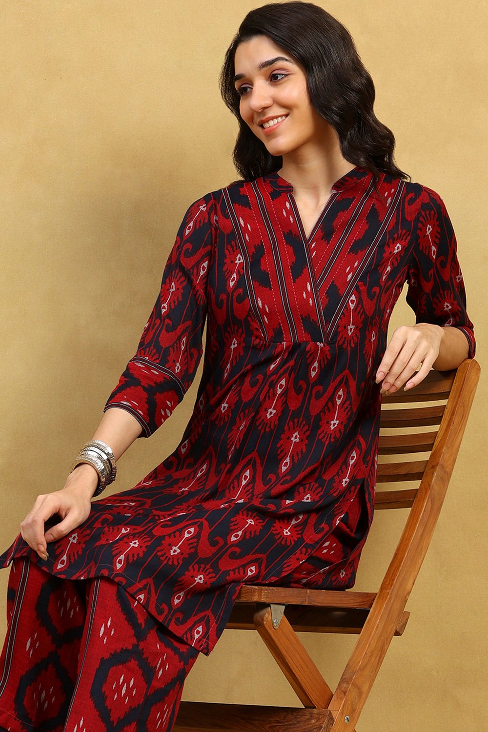 Red Viscose Blend Printed Gathered Kurta Palazzo Set image number 7