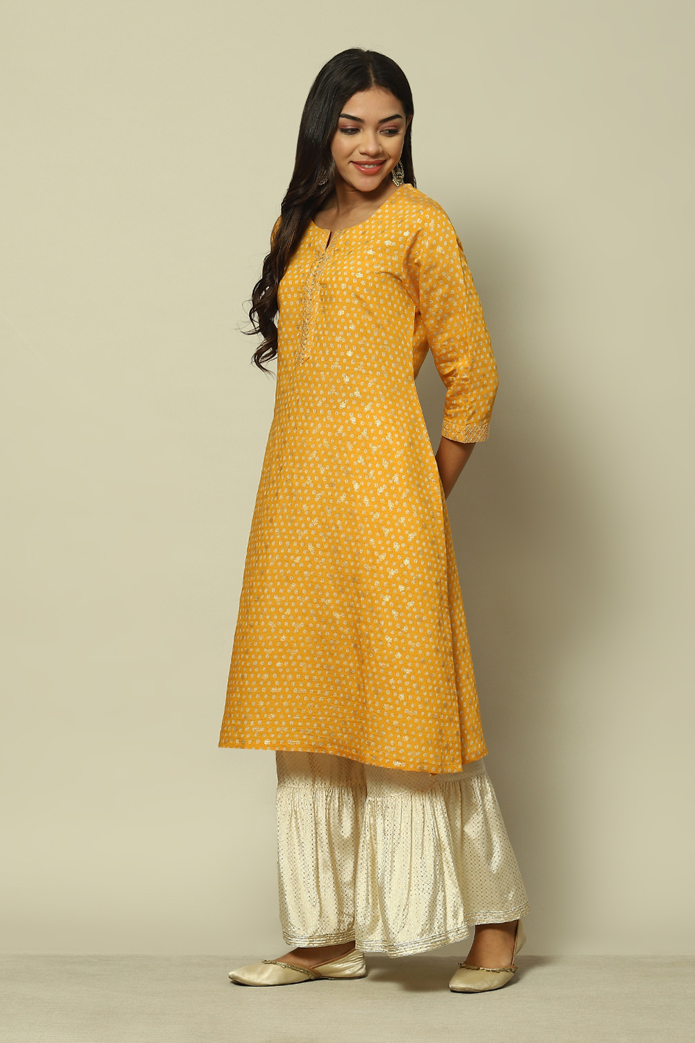 Yellow LIVA Straight Printed Kurta image number 2