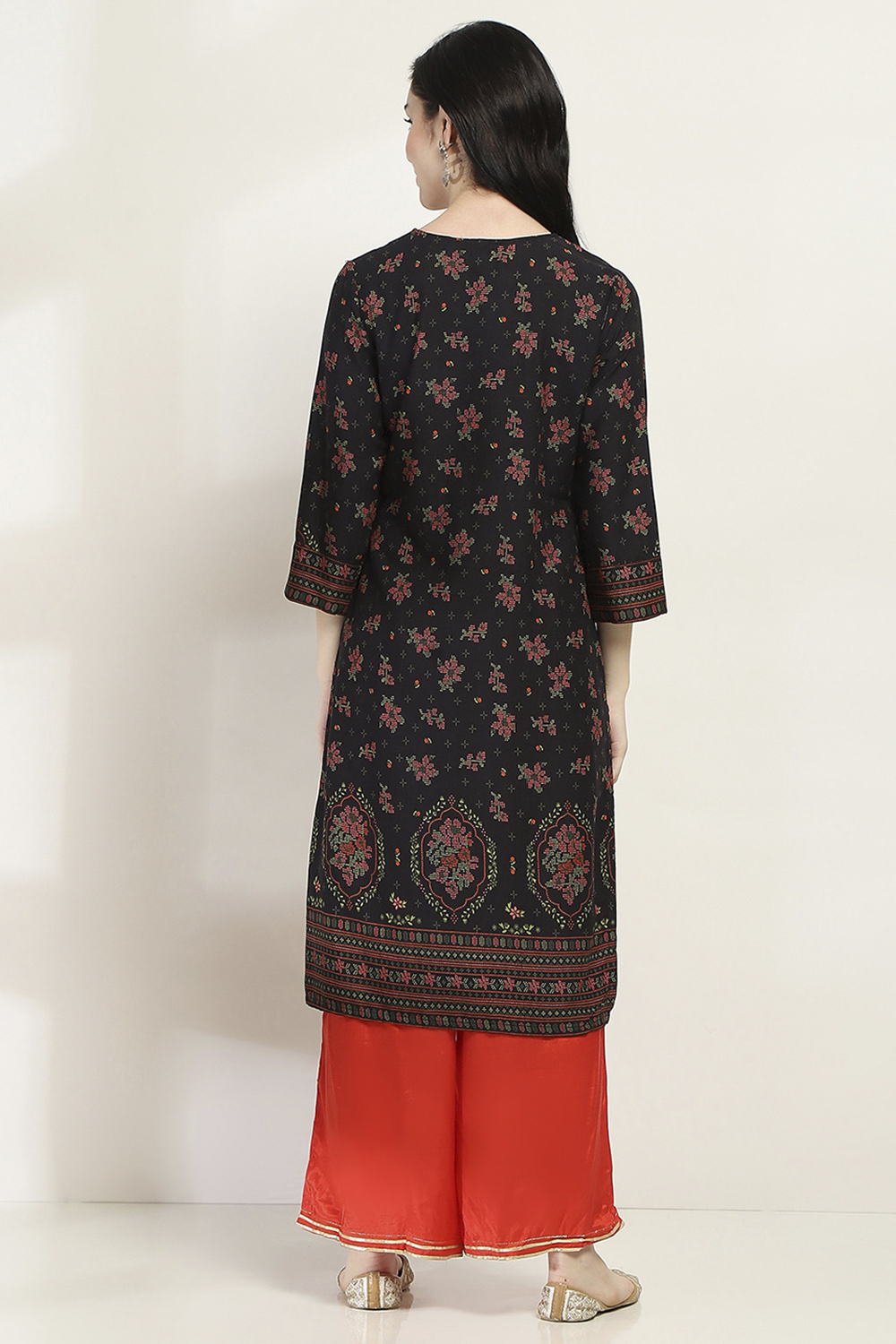 Black Viscose Rayon Straight Kurta image number 3