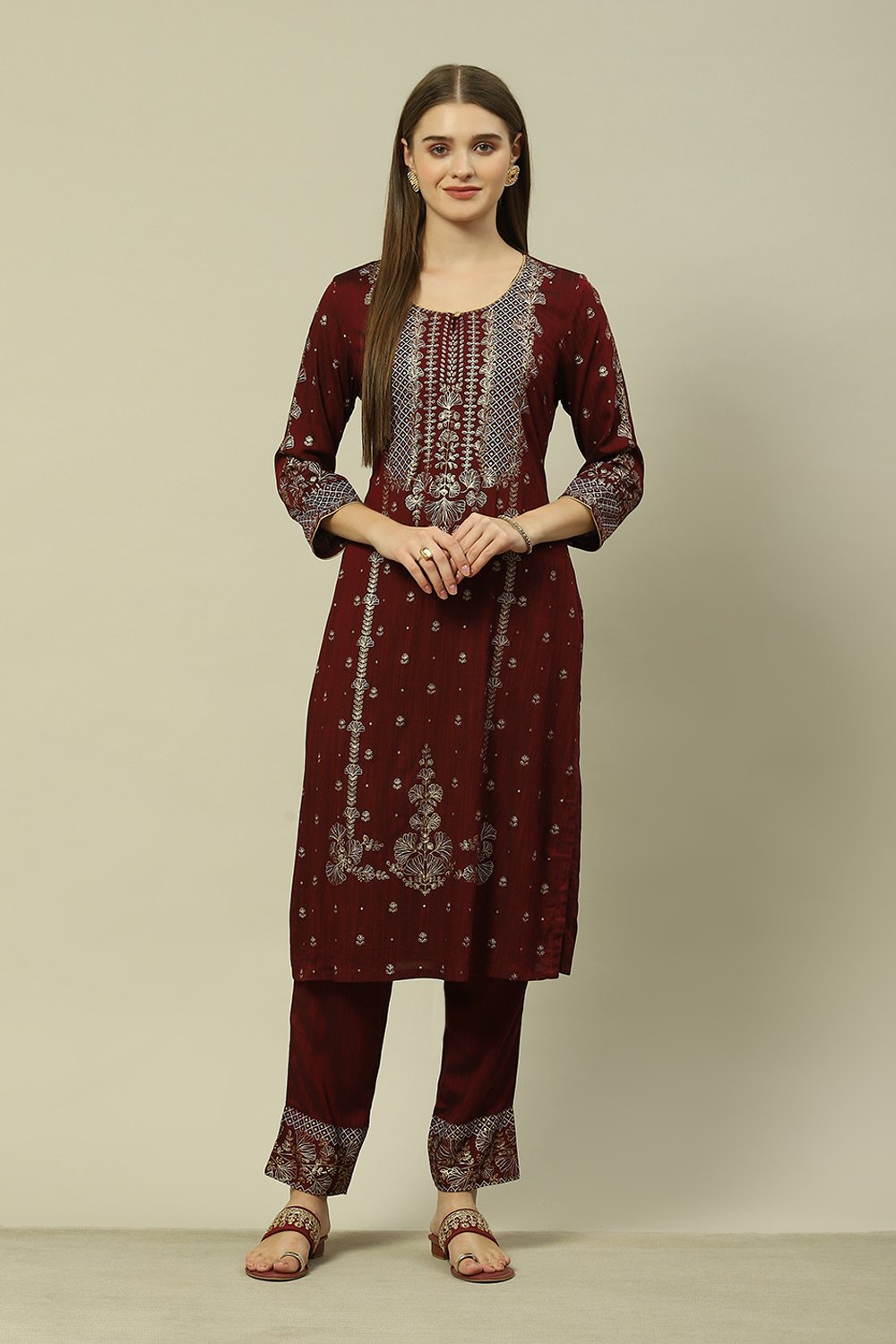 Maroon Poly Viscose Straight Printed Kurta Regular Pants Suit Set image number 6