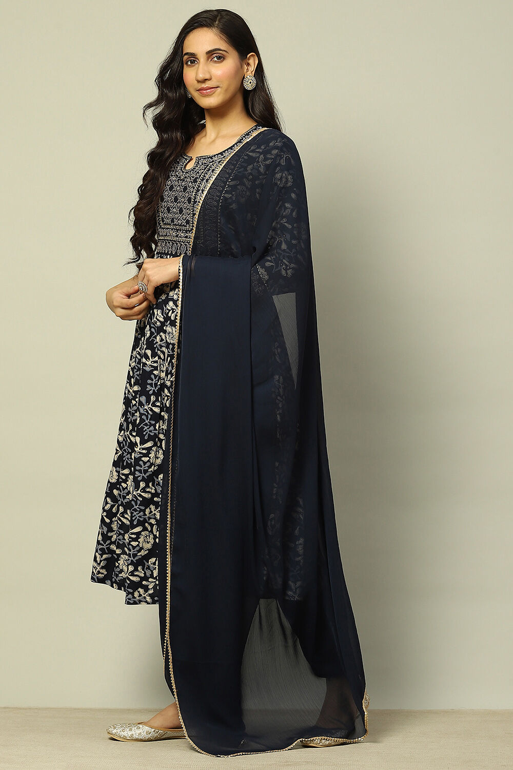 Indigo Viscose Rayon Gathered Set image number 3