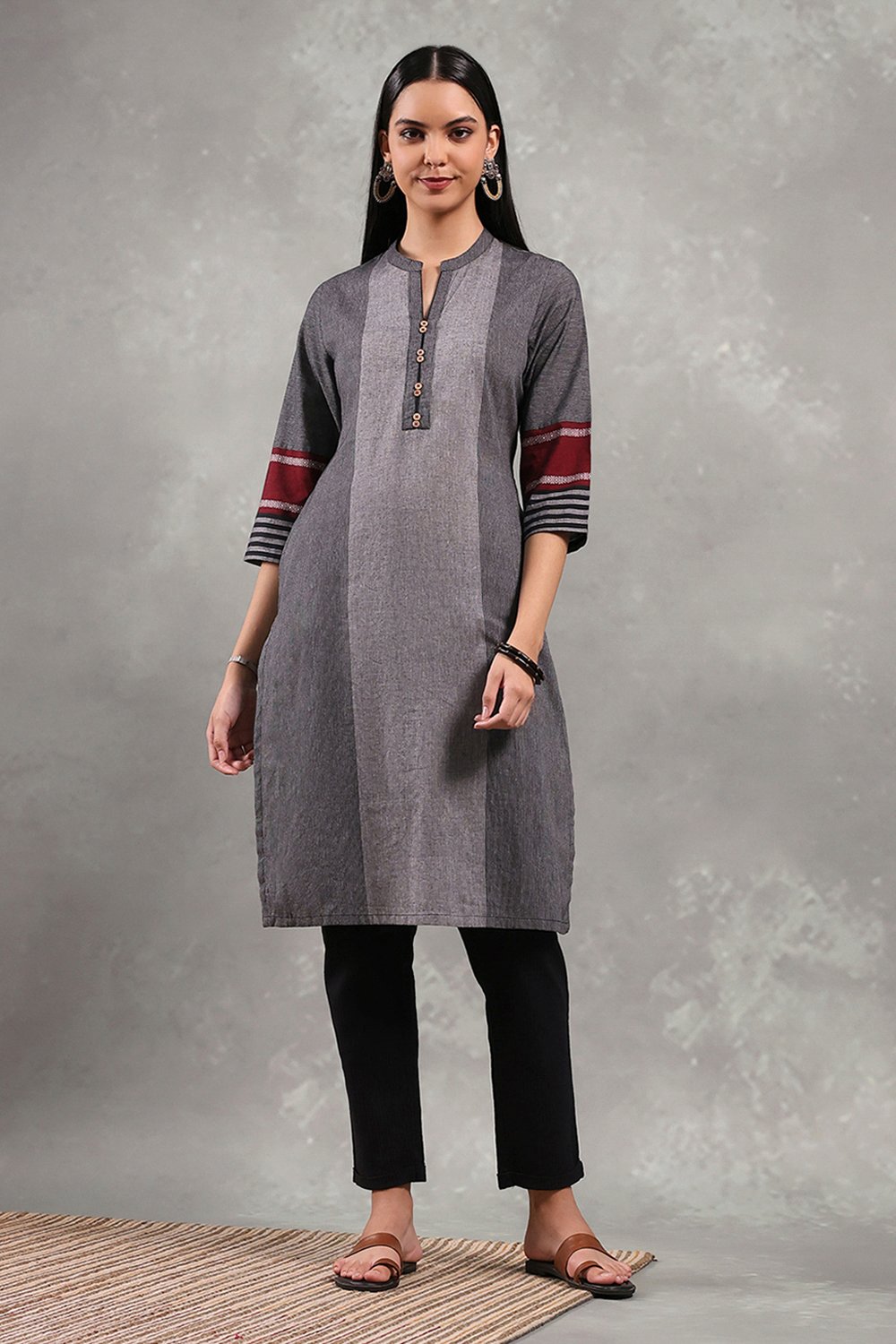 Black Cotton Yarndyed Straight Kurta image number 5