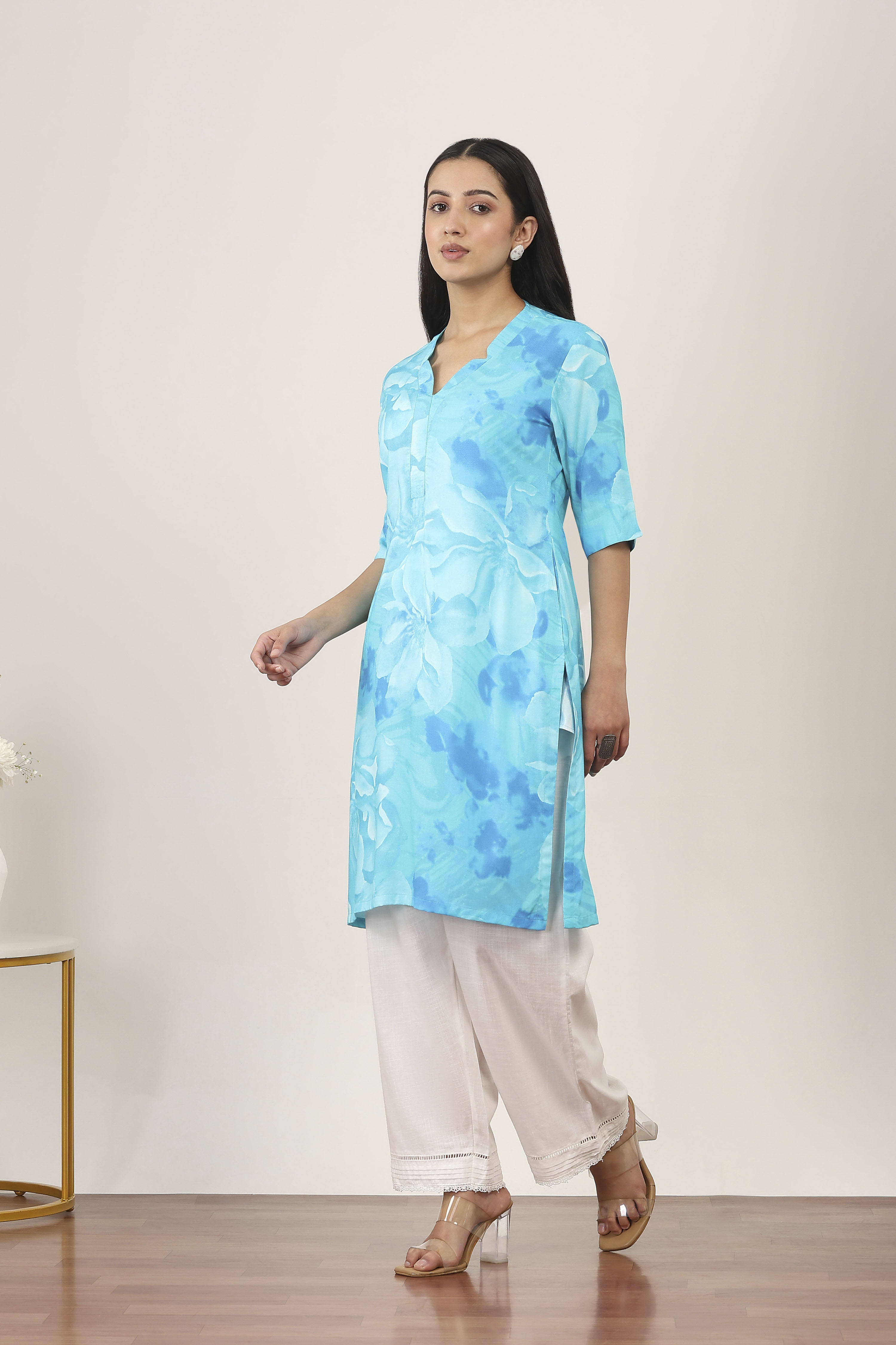 Blue Rayon Straight Kurtas image number 2