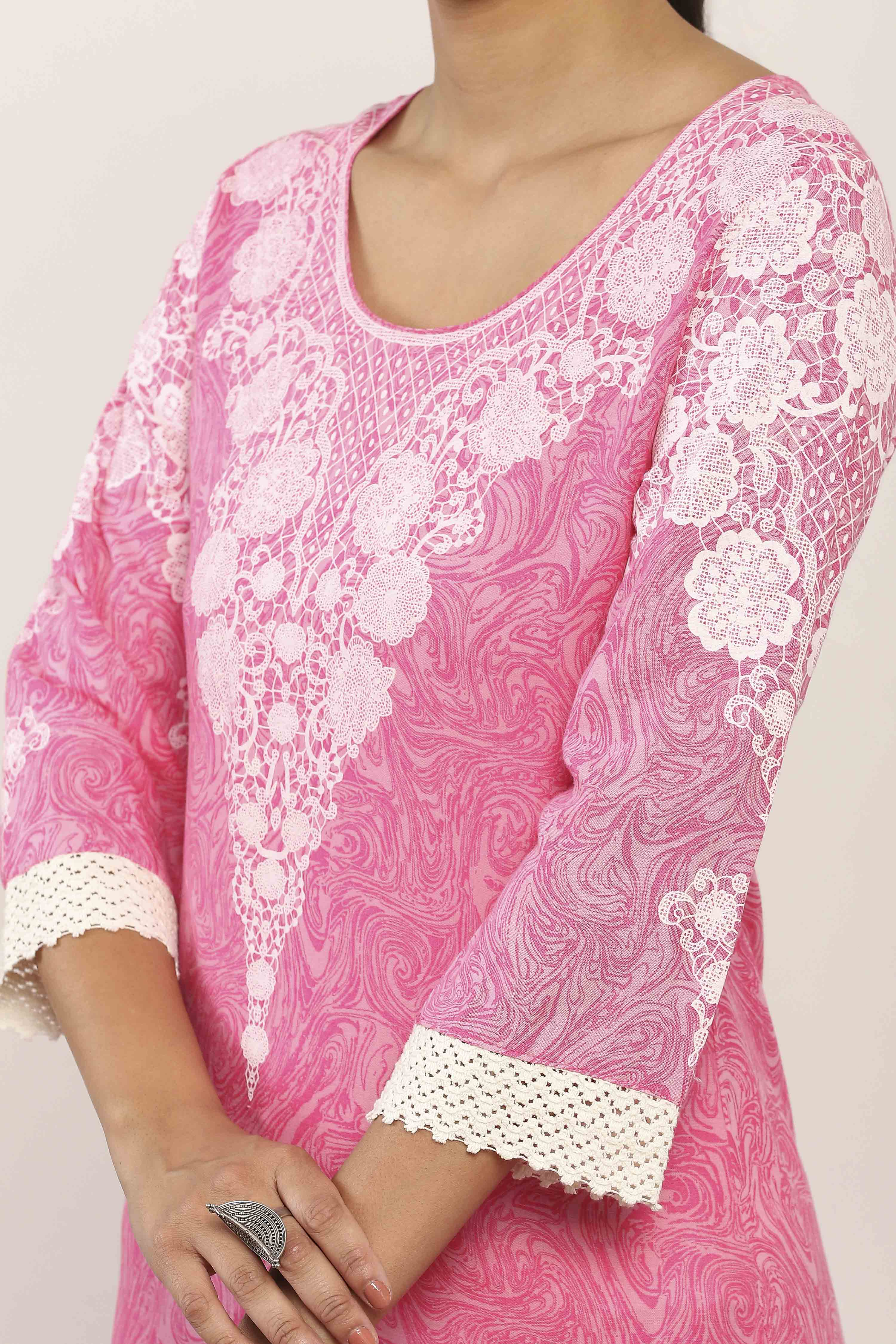 Pink  Straight Kurta Pants Set image number 1