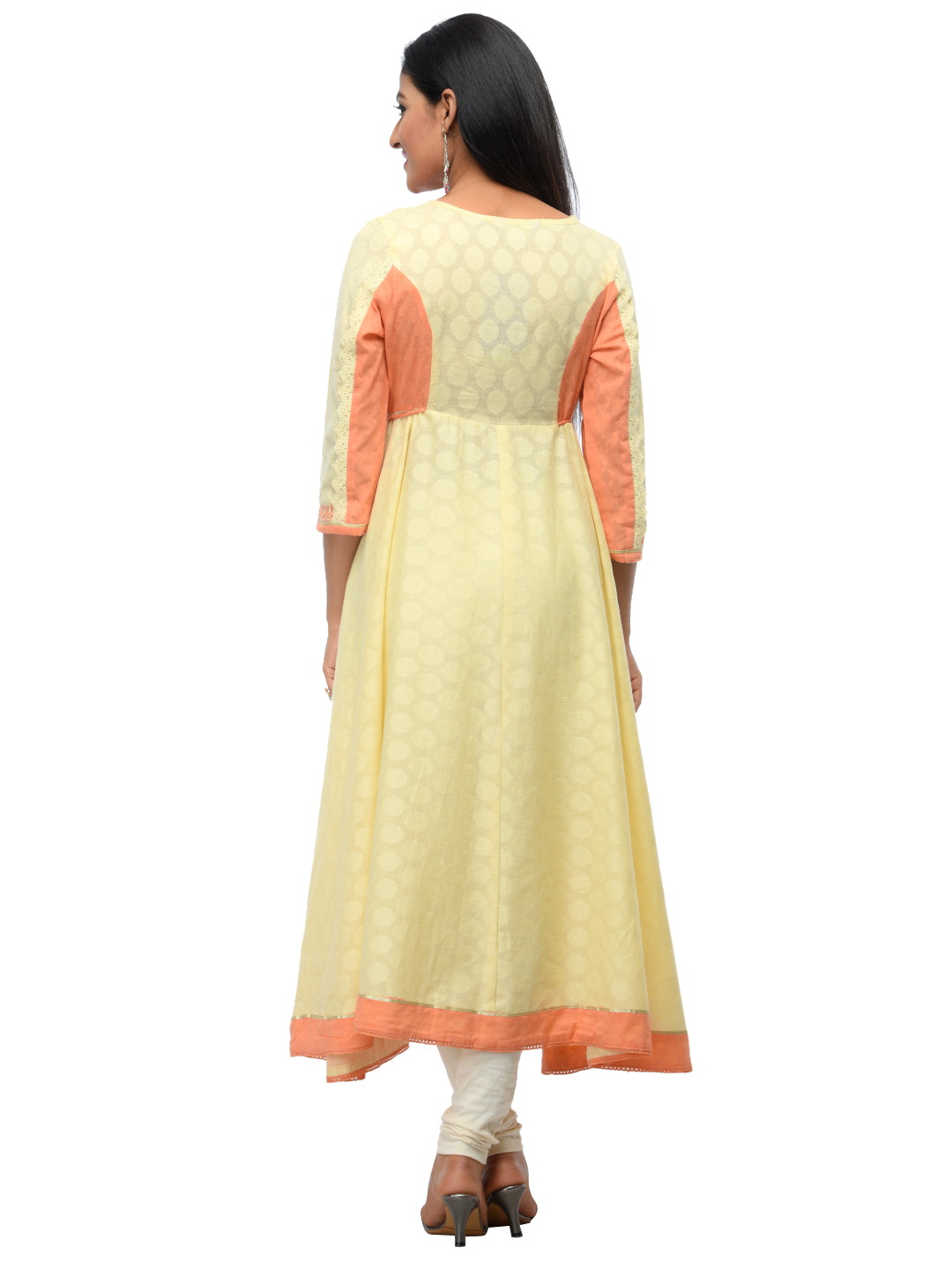 Cream Cotton Flared Kurta image number 3