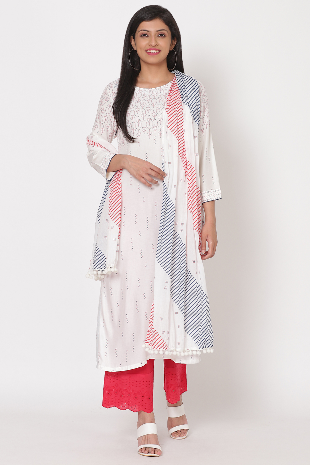 Off White Viscose Straight Kurta image number 3