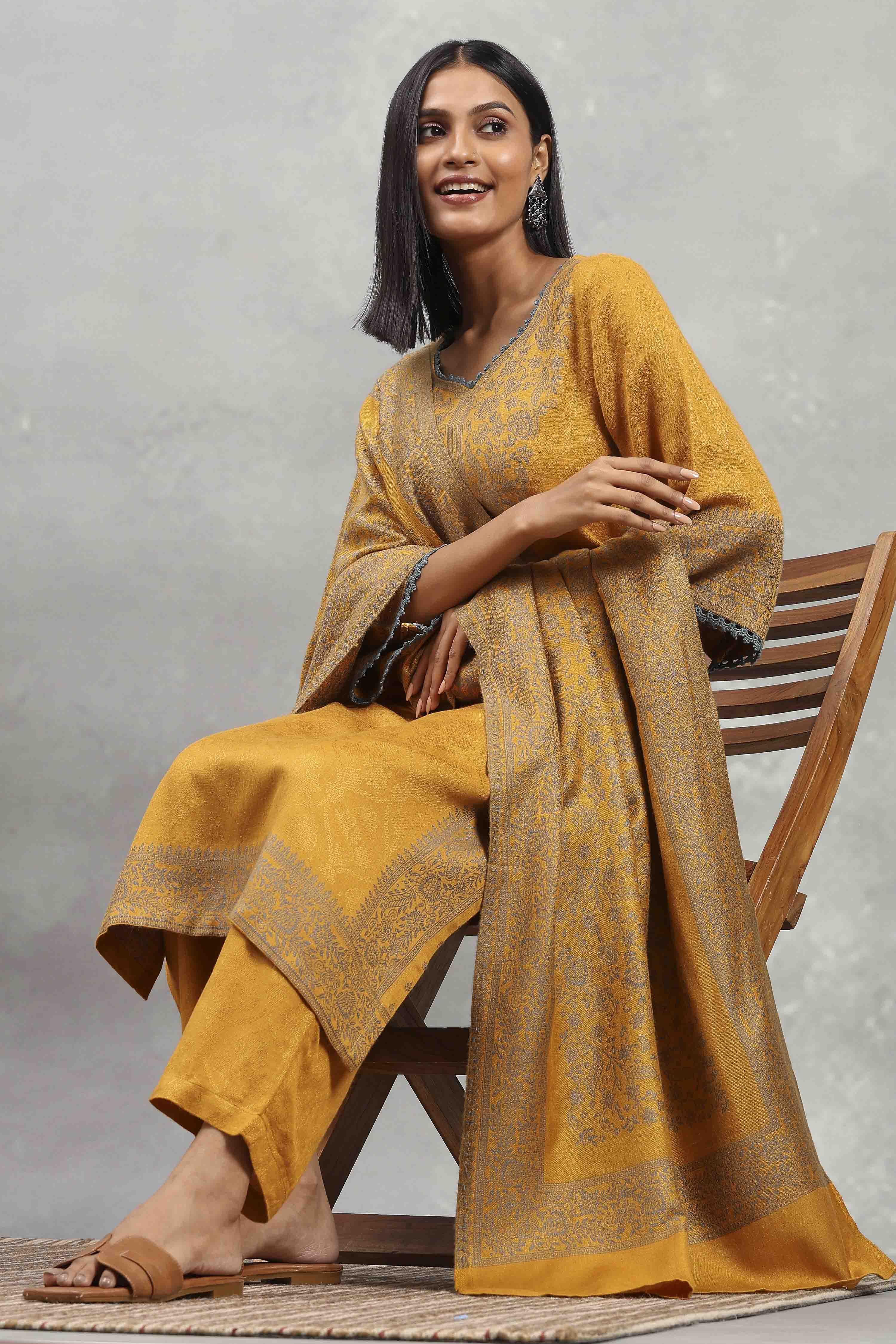 Yellow Polyester Yarndyed Straight Suit Set image number 0