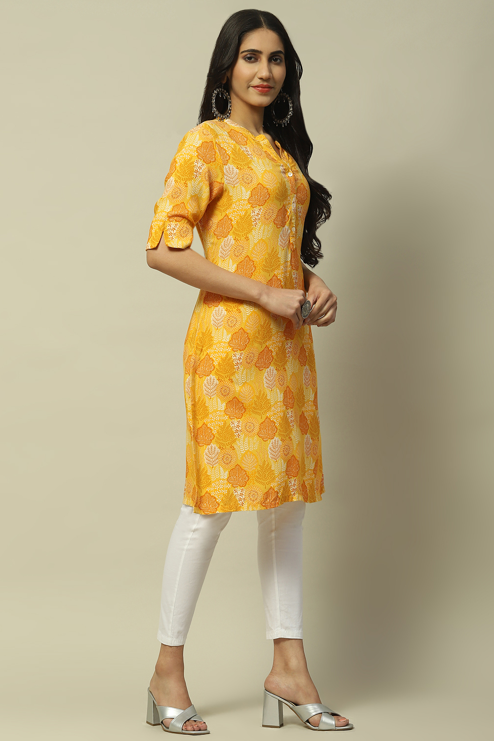 Yellow Rayon Staight Kurta image number 4