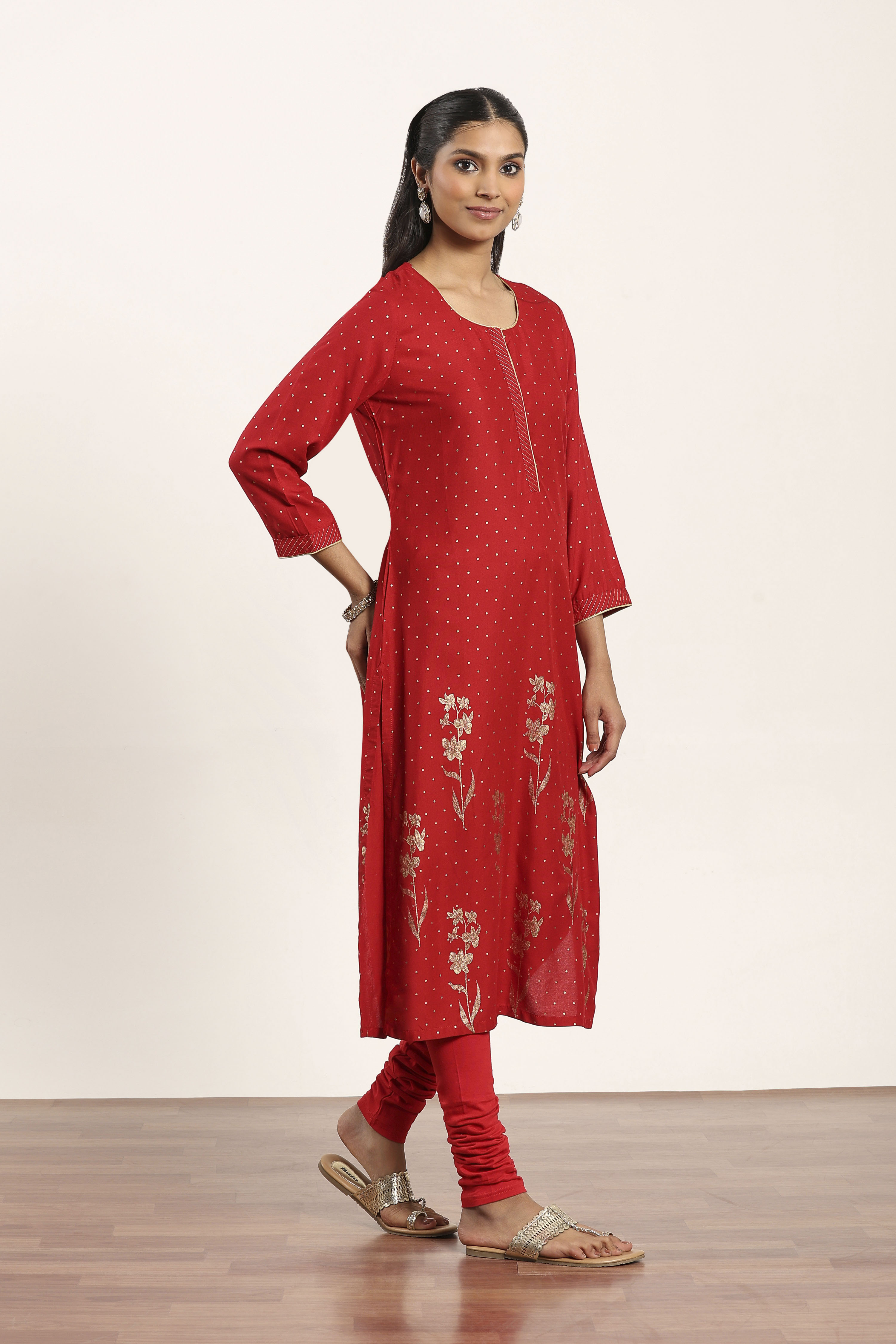Red Viscose Rayon Straight Kurta Pants Set image number 5